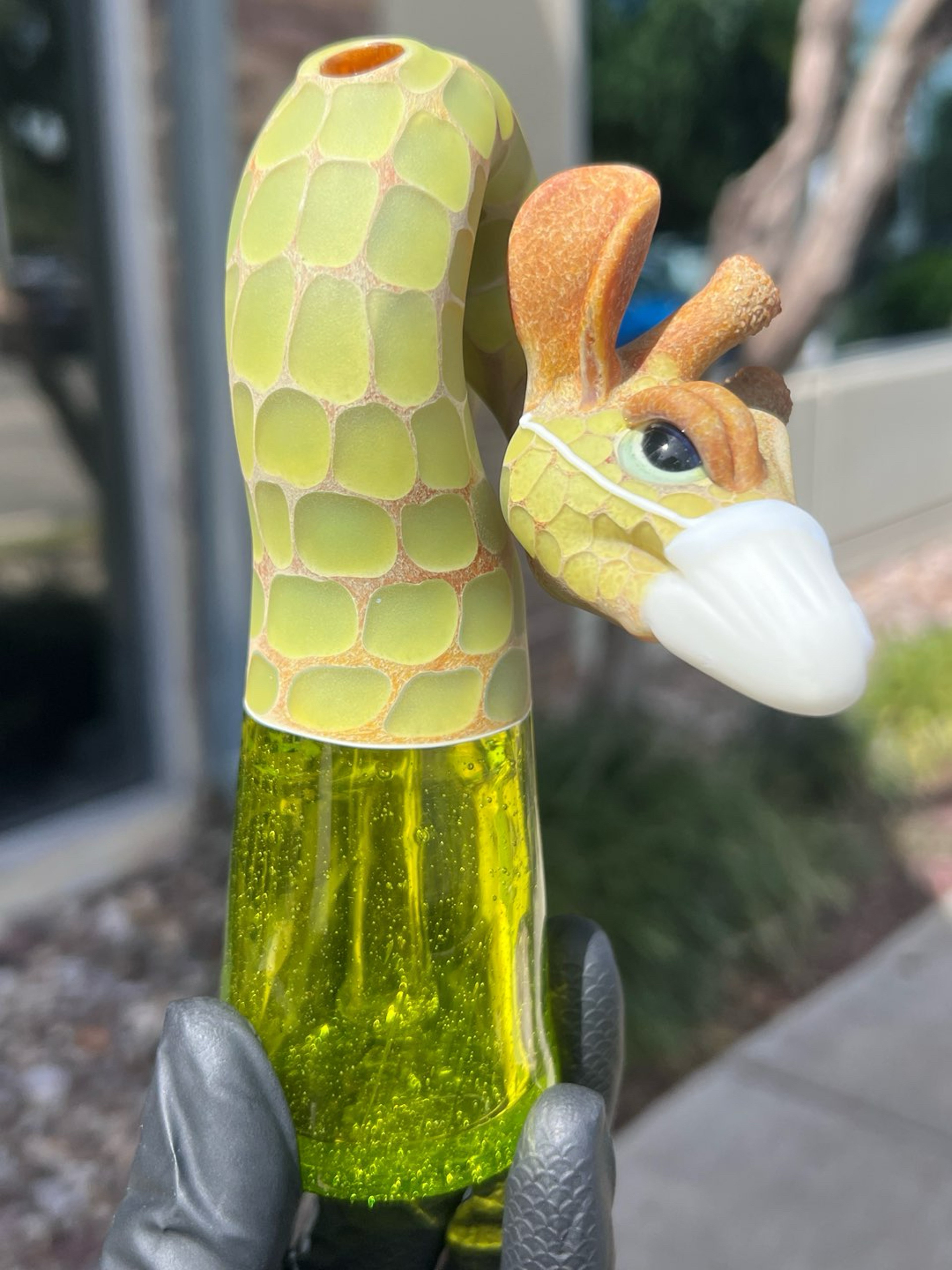 Preview pic of Robertson covid bent neck giraffe