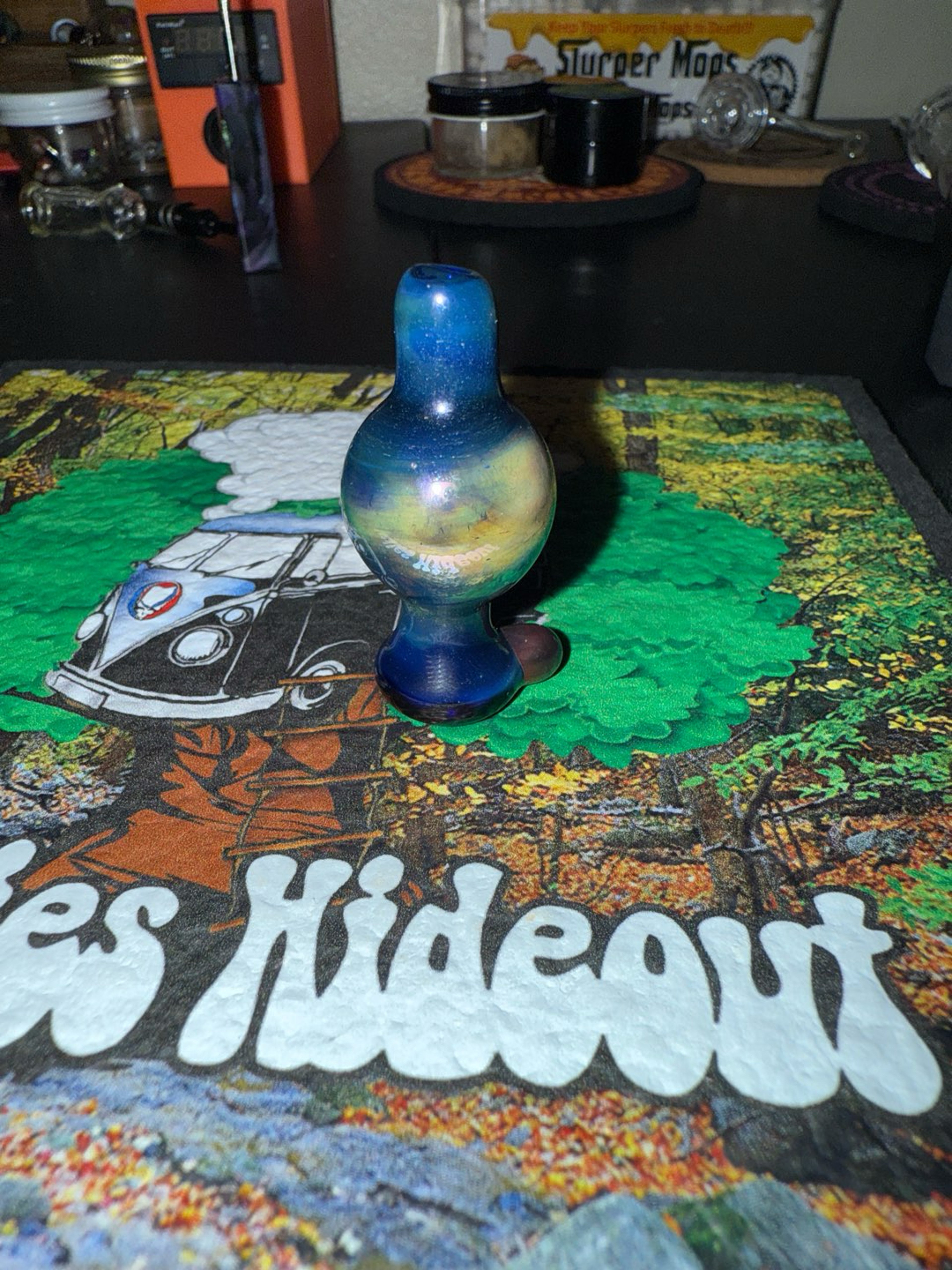 Preview pic of unknown artist 25mm bubble
