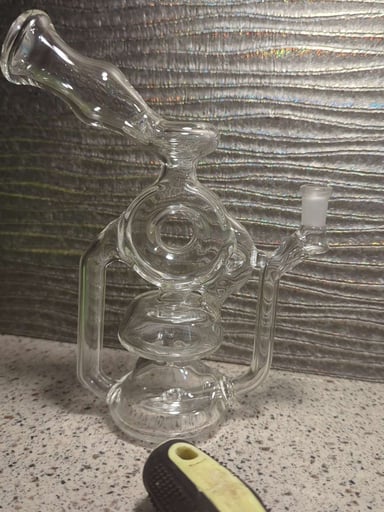 Preview pic of Clear donut blooper recycler