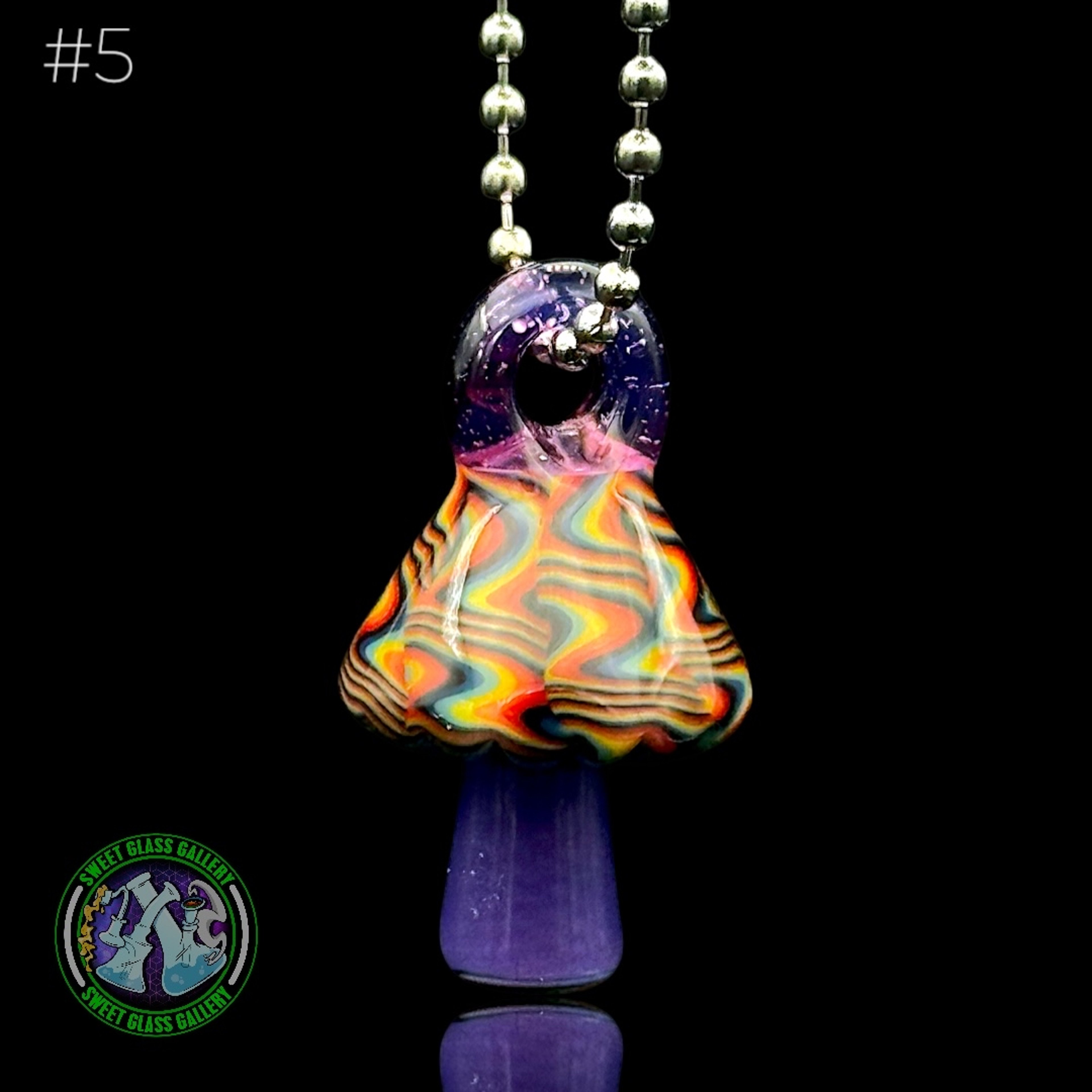 Preview pic of Boscoe - Pendant - Mushroom #5