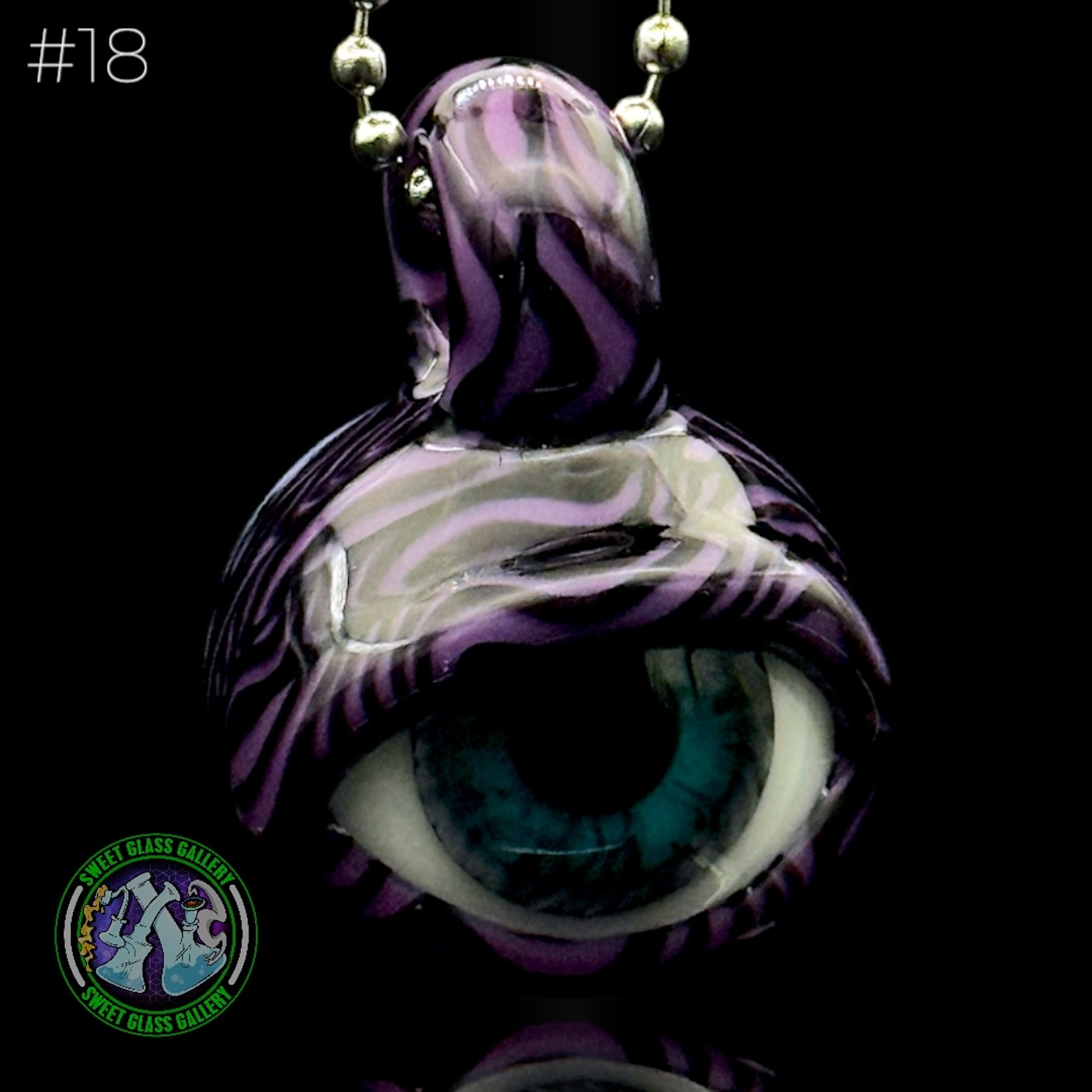 Preview pic of Boscoe - Pendant - Eye #18