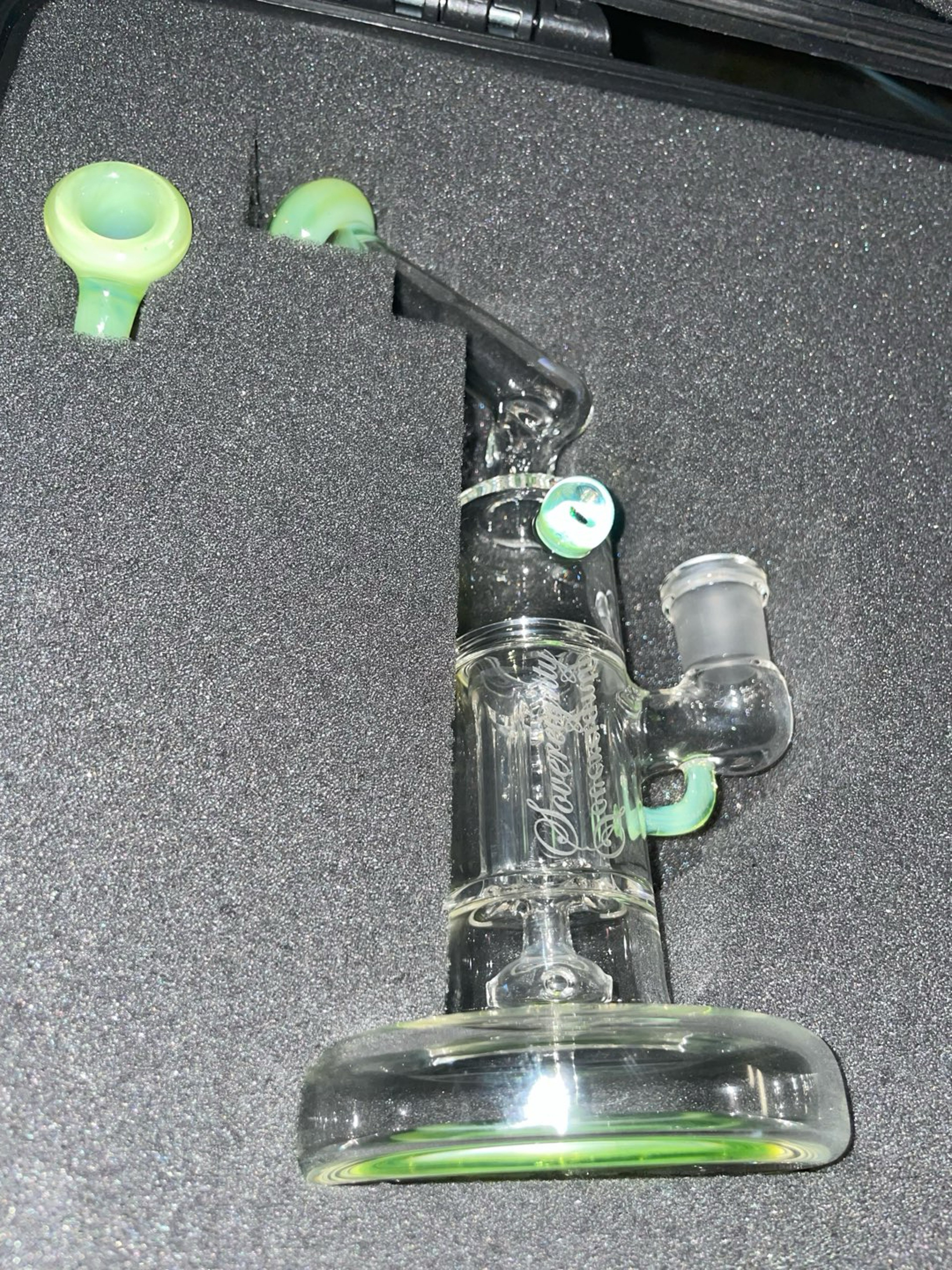 Preview pic of Sovereignty Slyme Mini Pillar