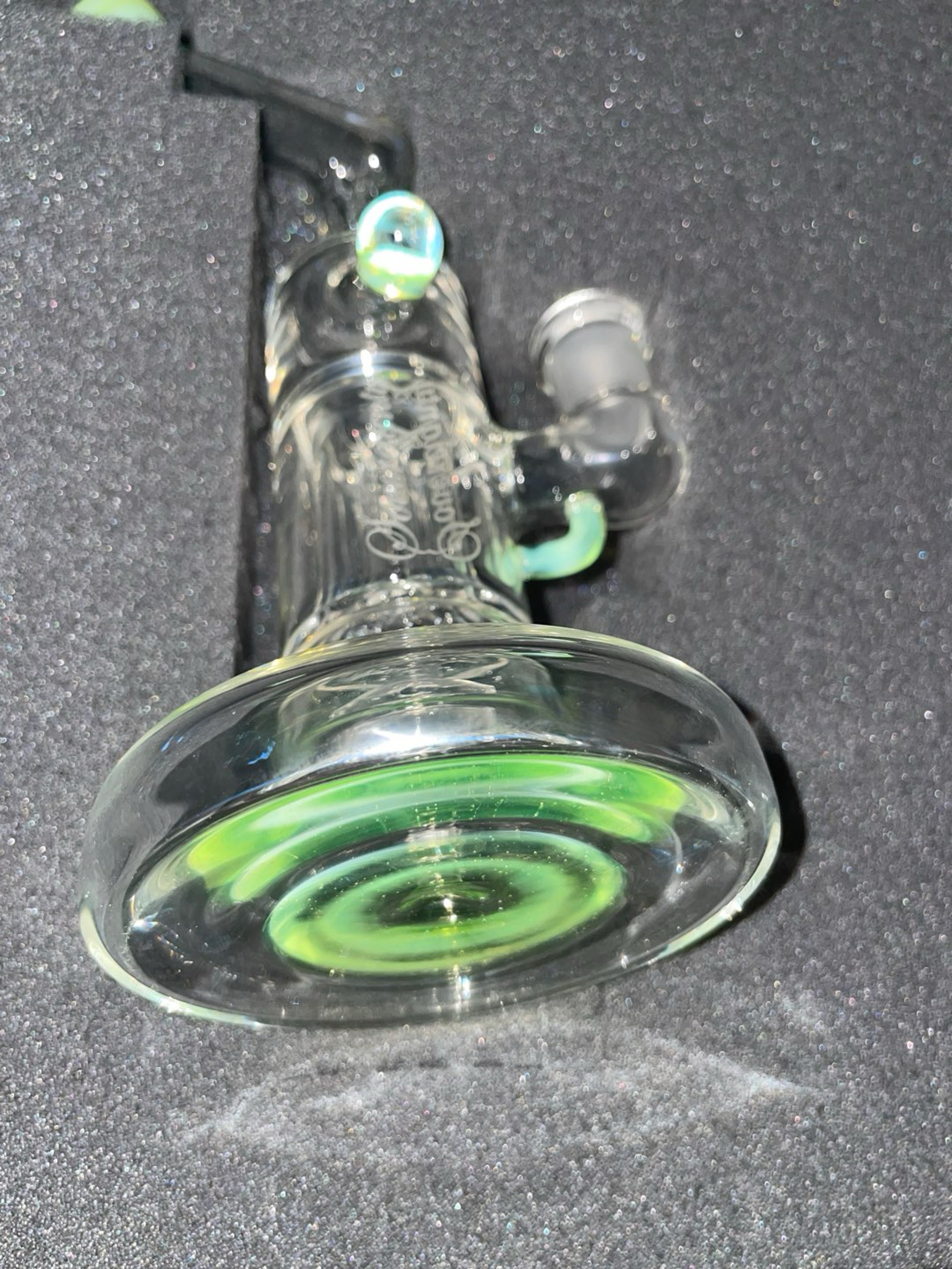 Preview pic of Sovereignty Slyme Mini Pillar