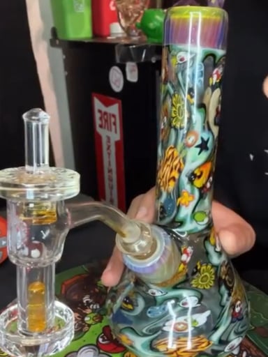 Preview pic of Thick Peejay Mario Millie beaker bong