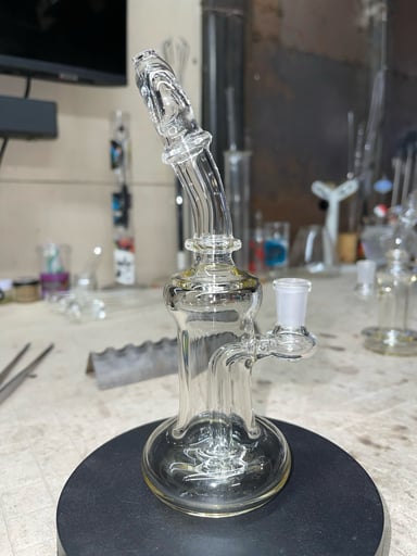Preview pic of 7.5” tall, 10mm joint, 2 holes perc