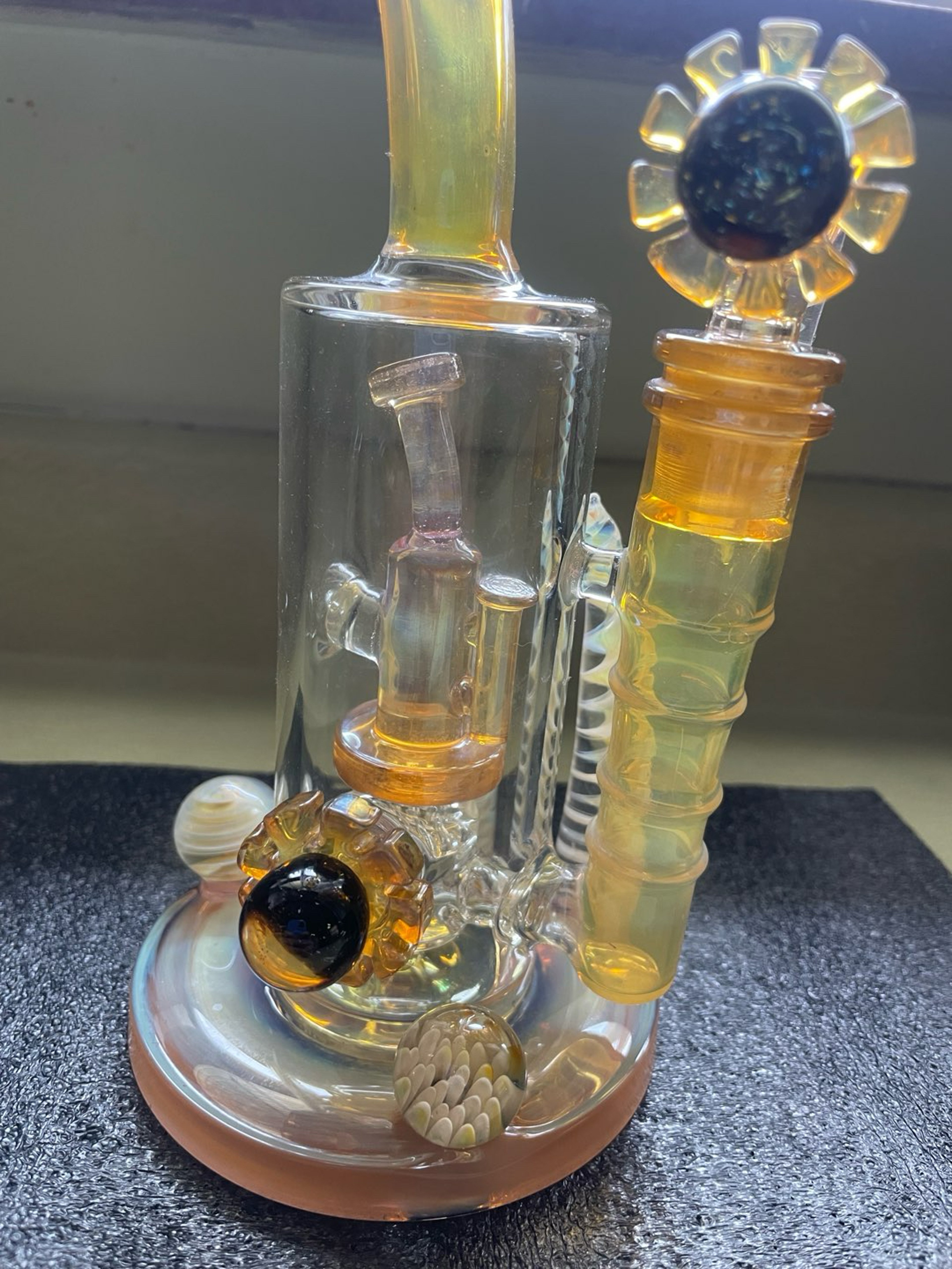 Preview pic of Gene Glass Banger Hanger