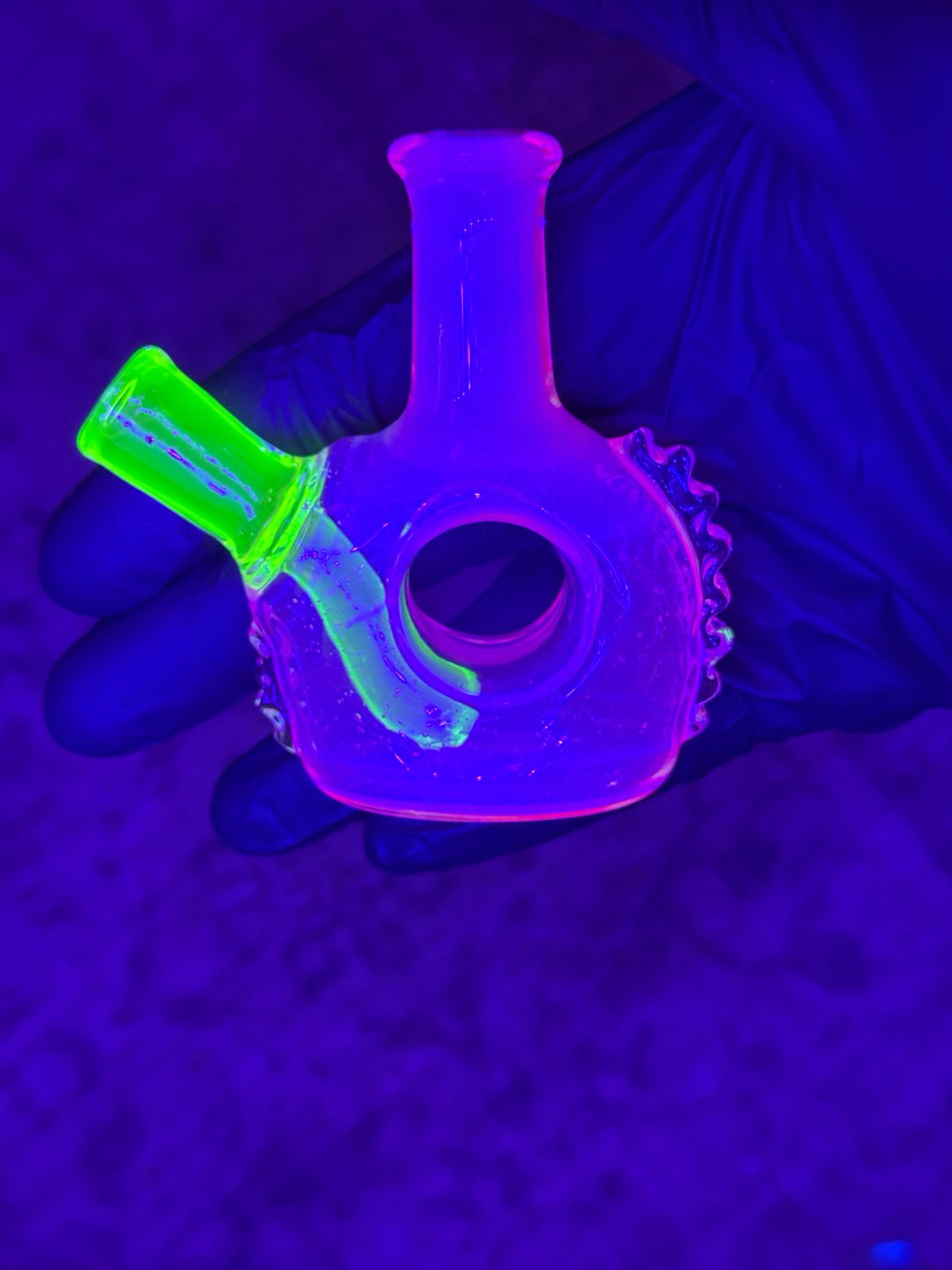 Preview pic of Orian glass mini donut