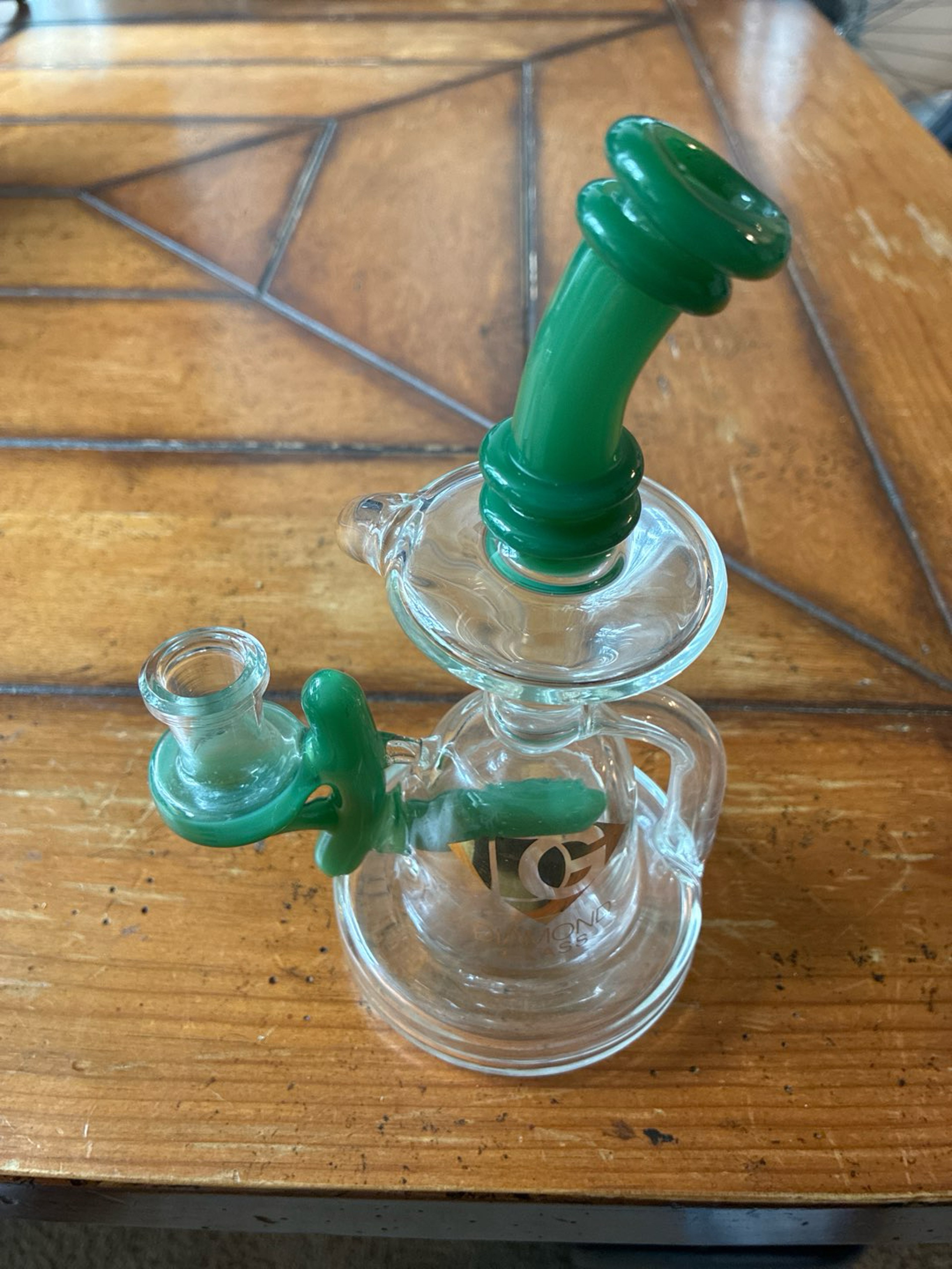 Preview pic of Diamond Green Unique Recycler