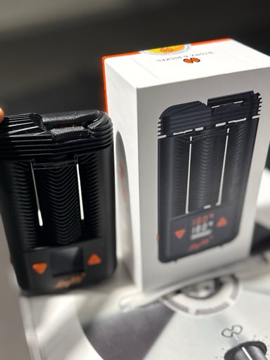 Preview pic of Hand held portable vapor