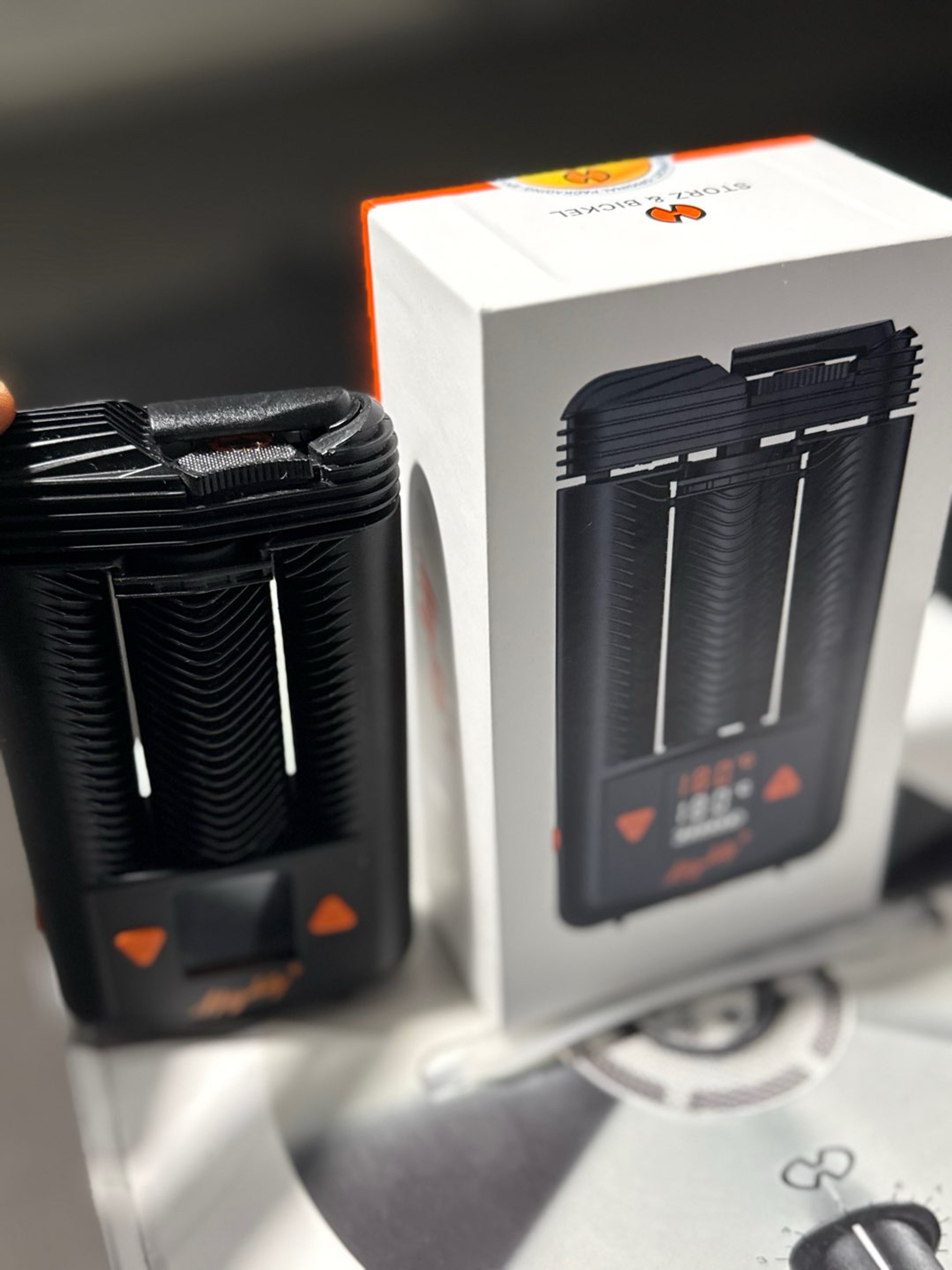 Preview pic of Hand held portable vapor