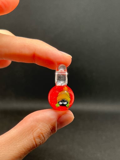 Preview pic of UV Marvin the Martian millie pendant