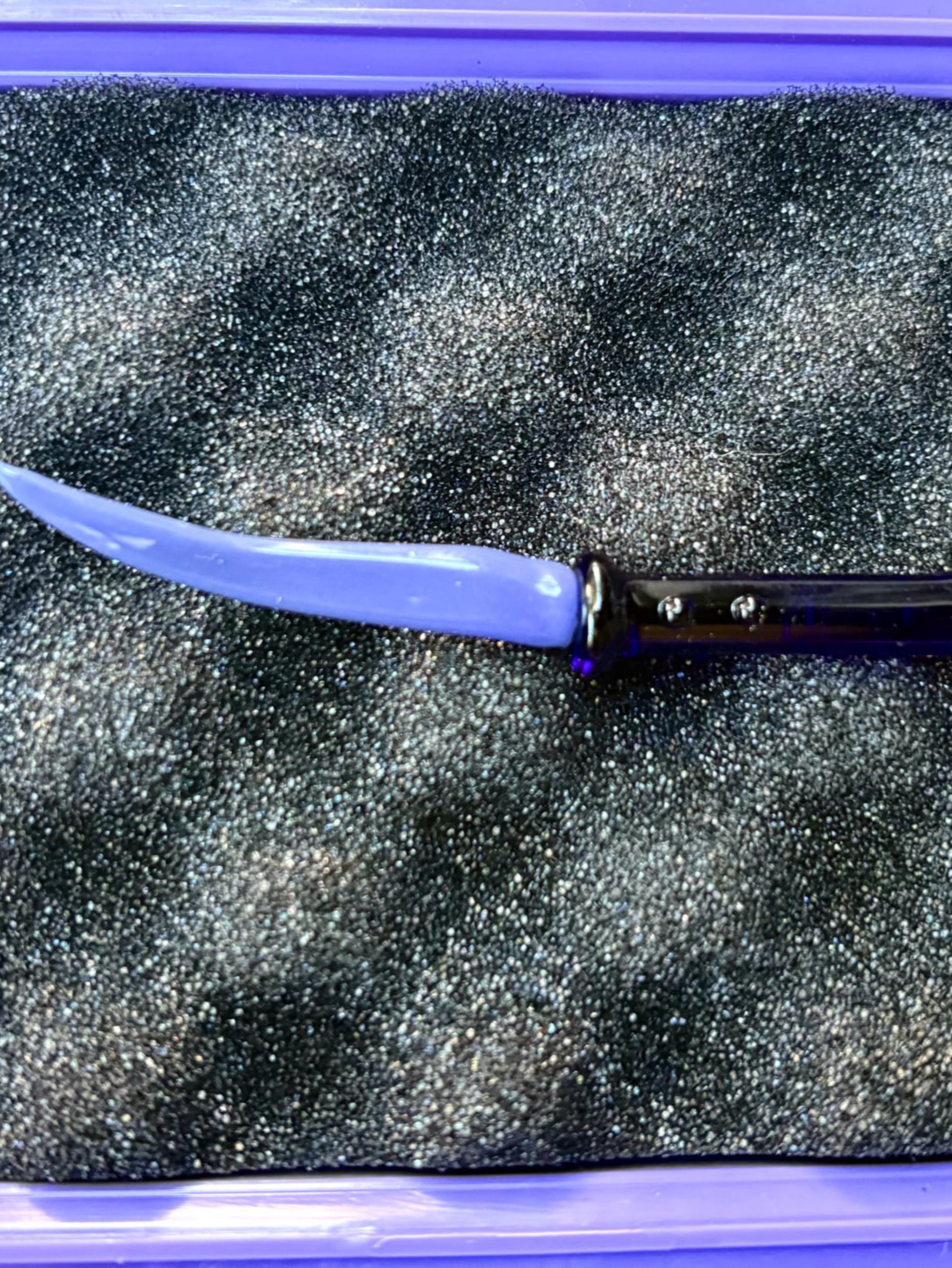 Preview pic of MarvisGlass024 Blue Sword