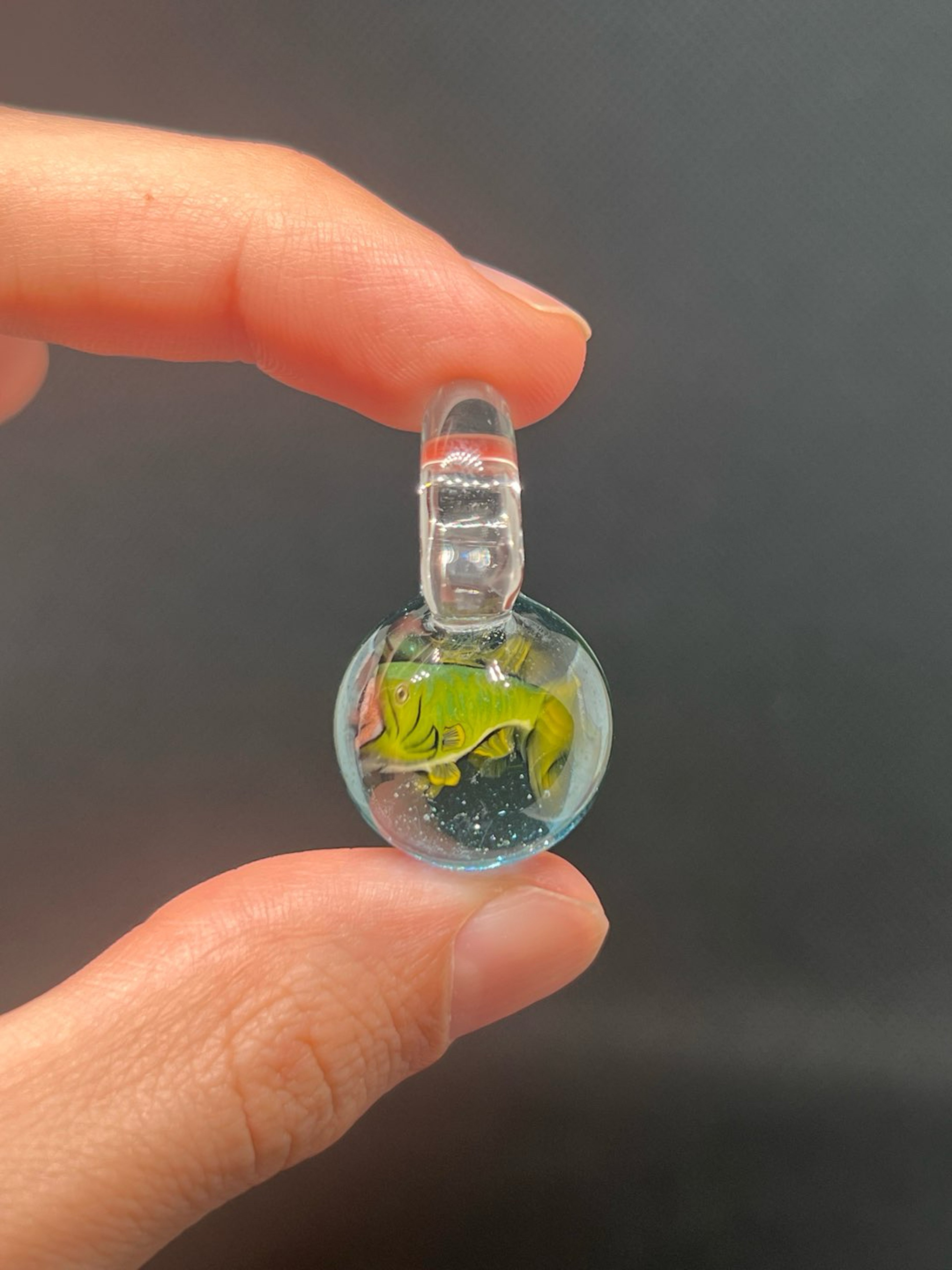Preview pic of UV bass Millie pendant