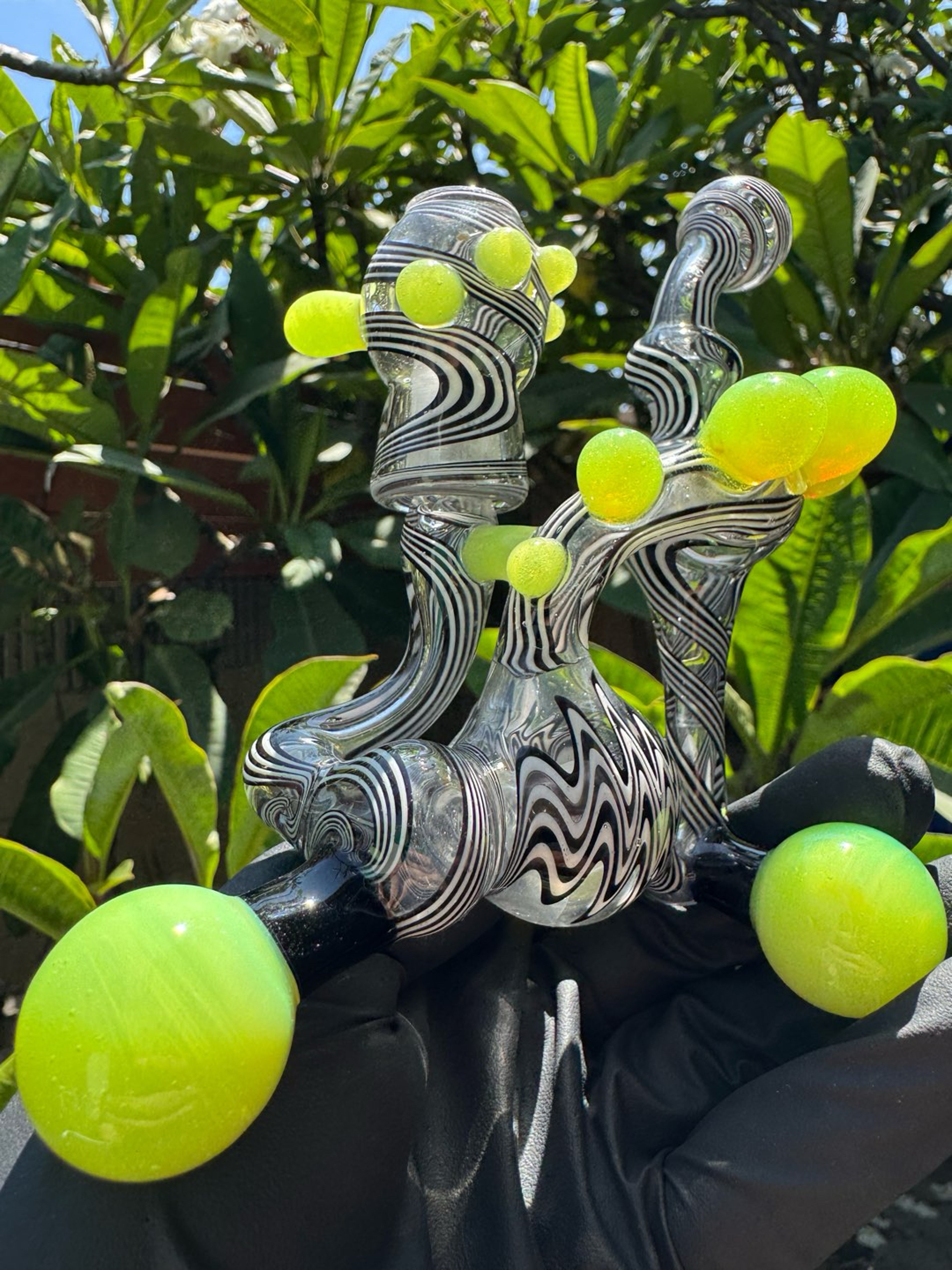 Preview pic of Clayball Glass Tripod in-line Recycler