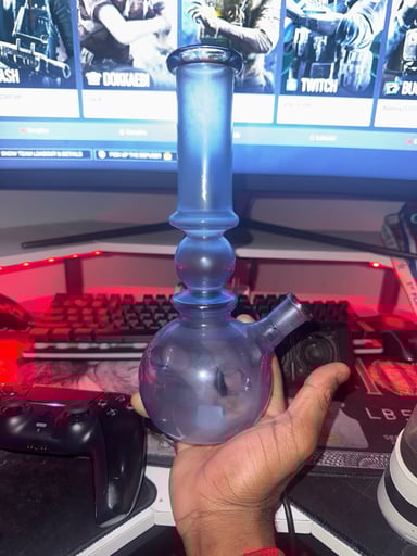 Preview pic of Bong