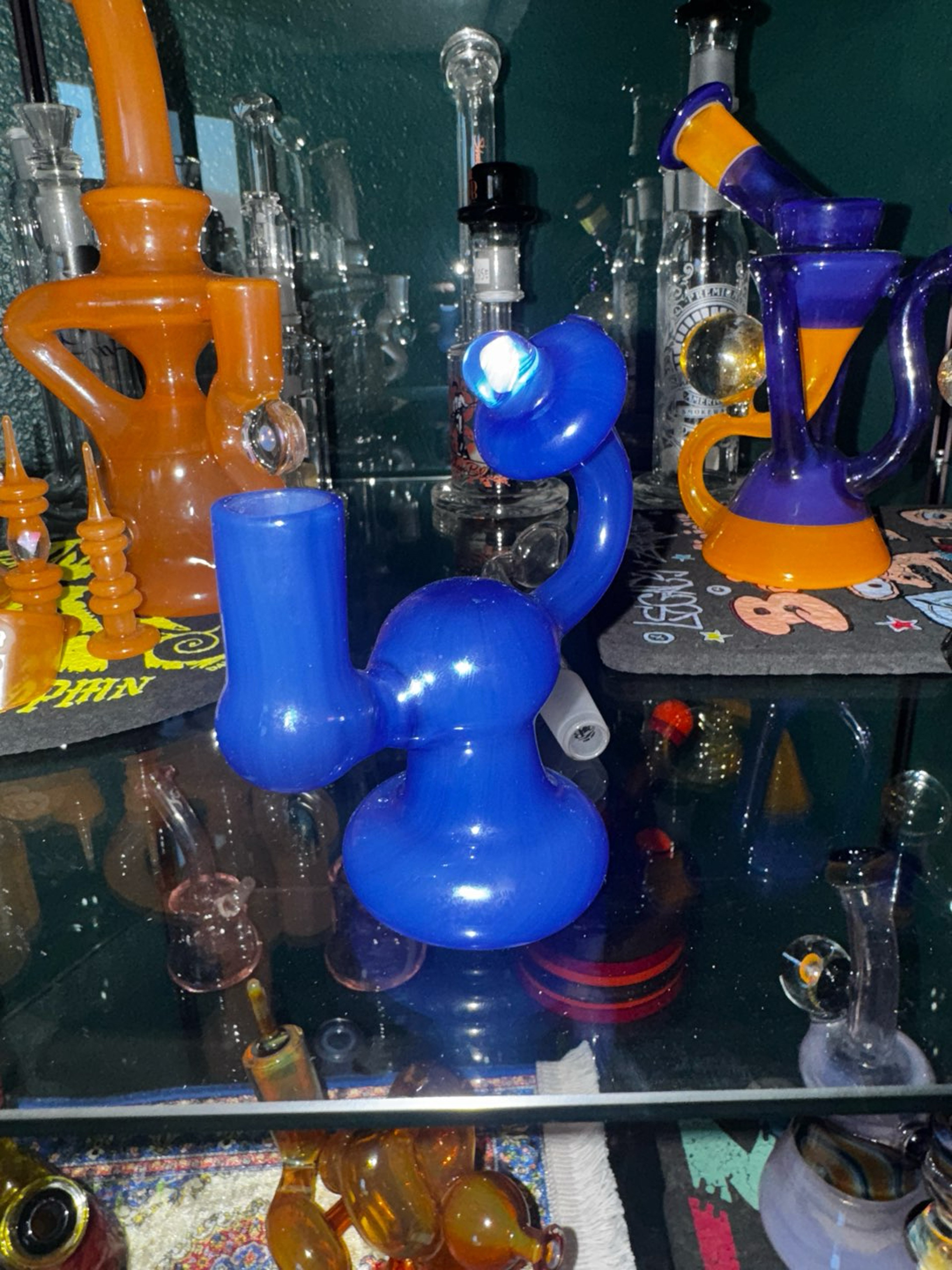 Preview pic of Esh glass mini
