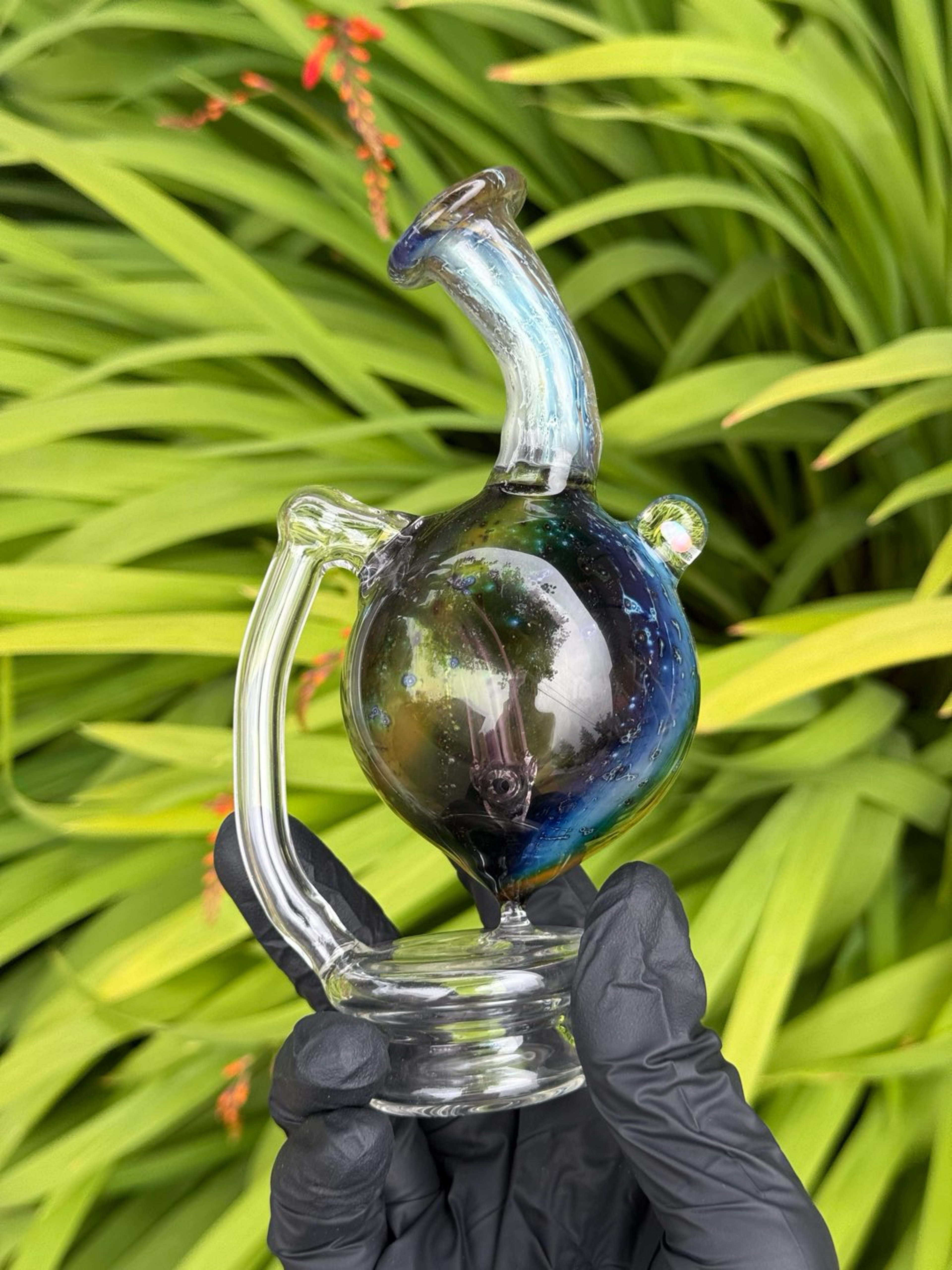 Preview pic of RickBirdBarry milkball puffco attachment