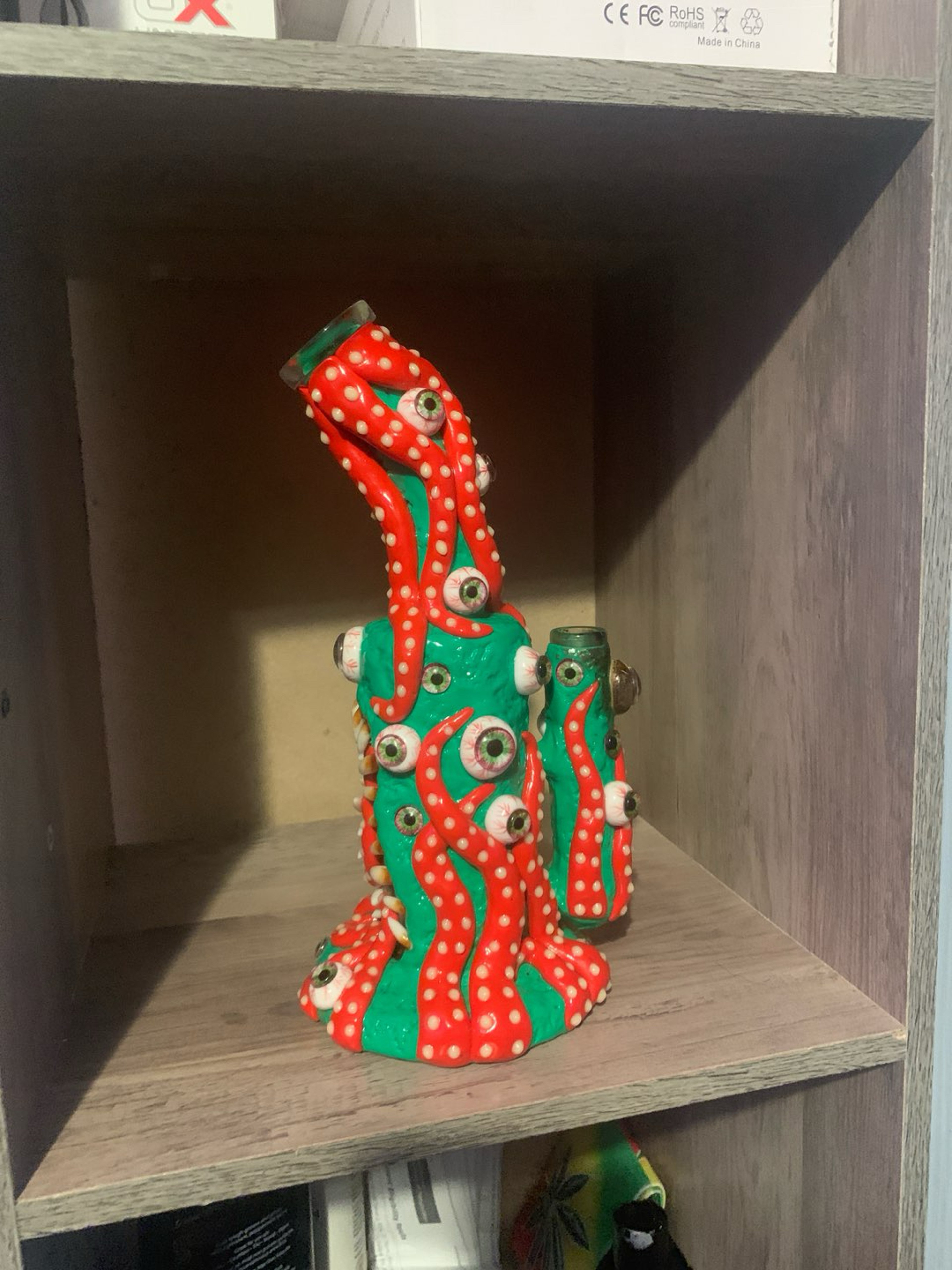 Preview pic of Eyeball tentacle dab rig