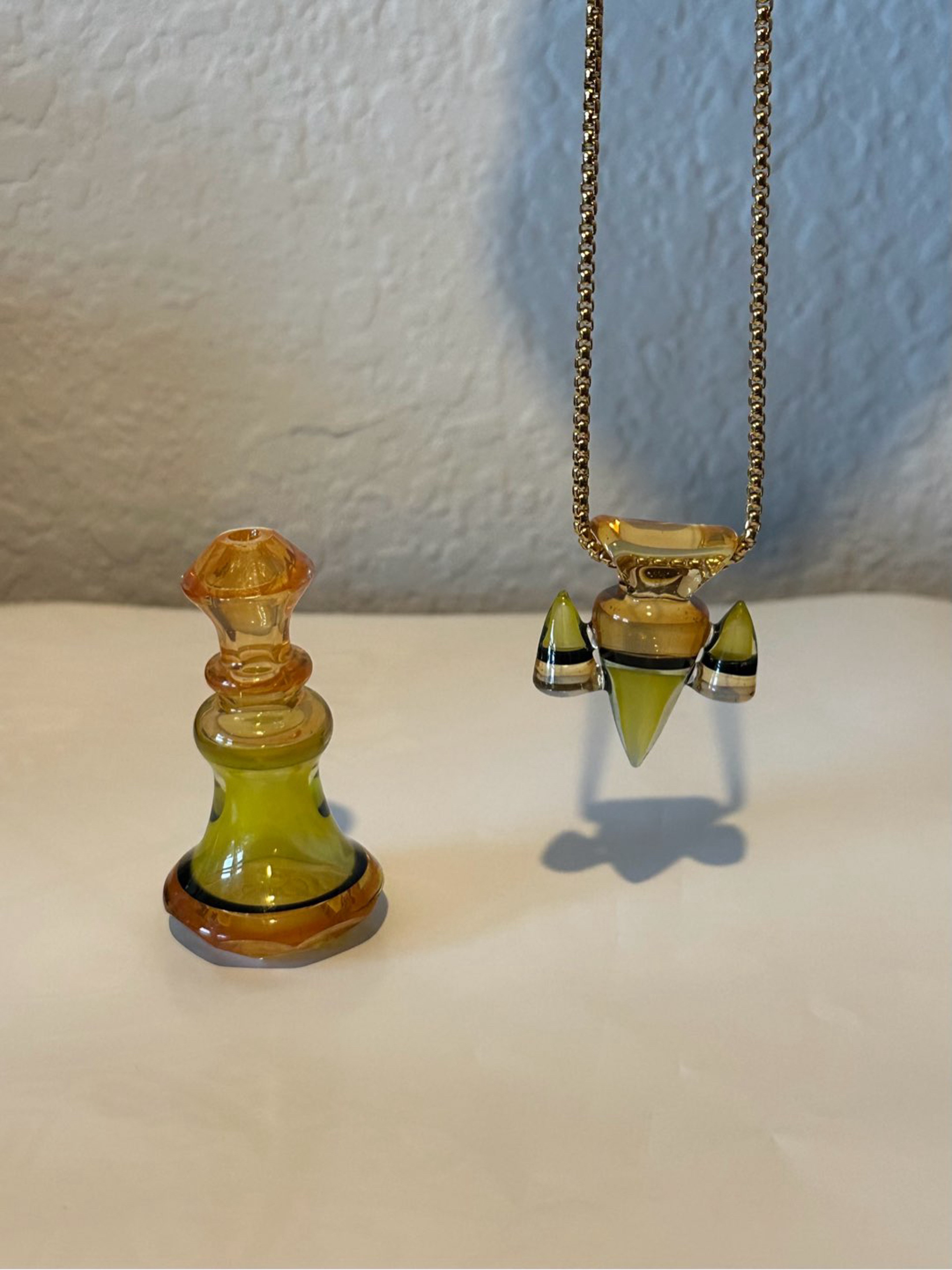 Preview pic of Pendant & Chillum set