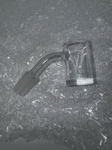 Preview pic of Brand new Quave club banger 14mm 45