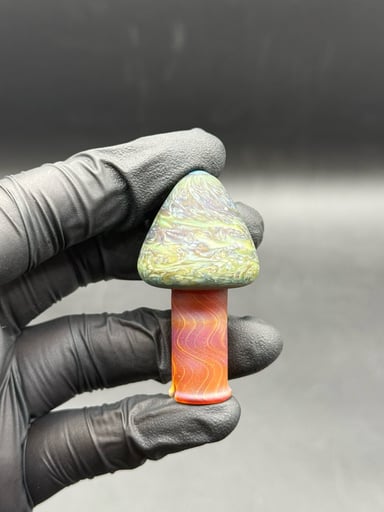 Preview pic of Mushroom pivot top UV
