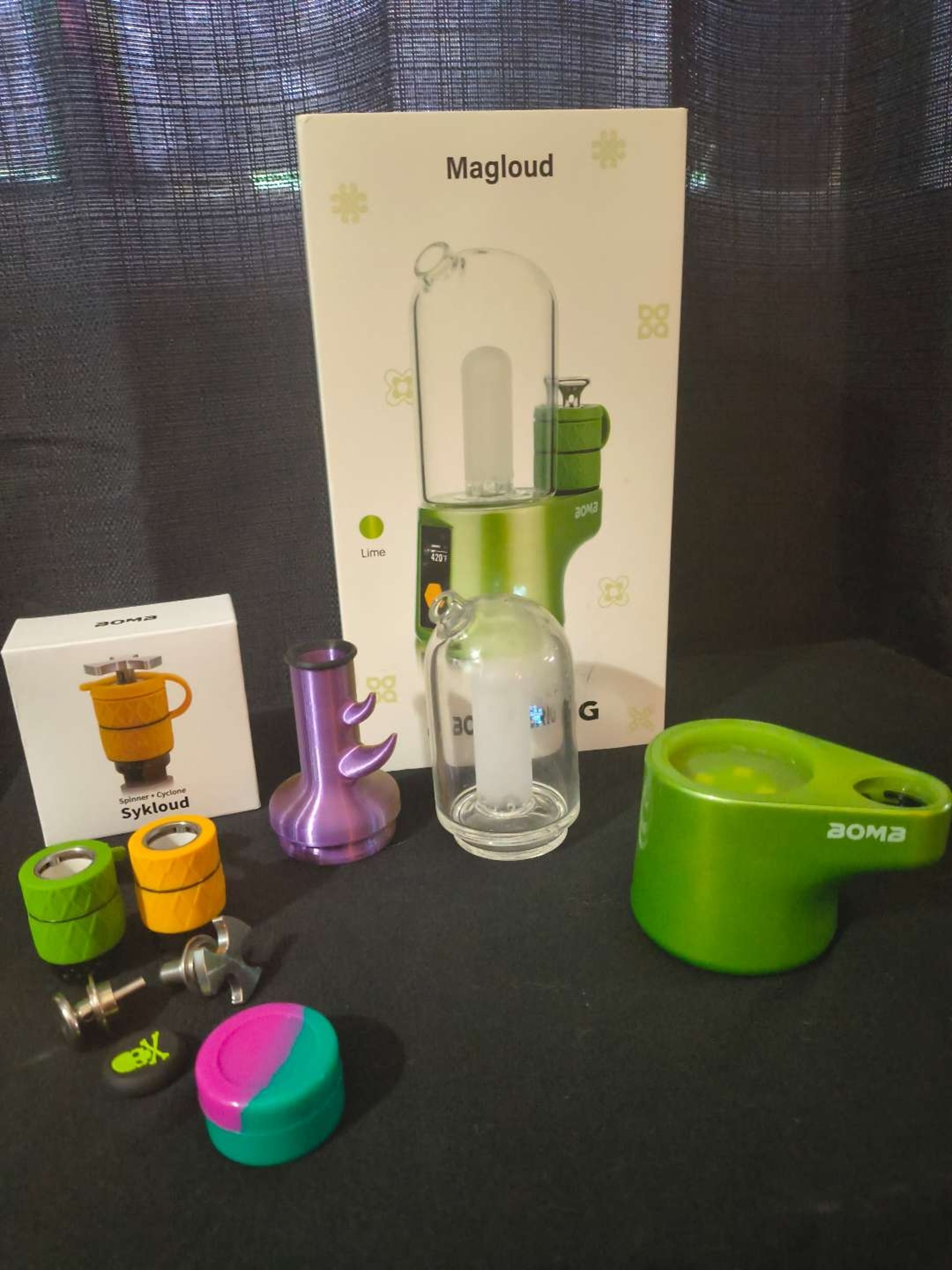 Preview pic of Bomb magloud  and extras