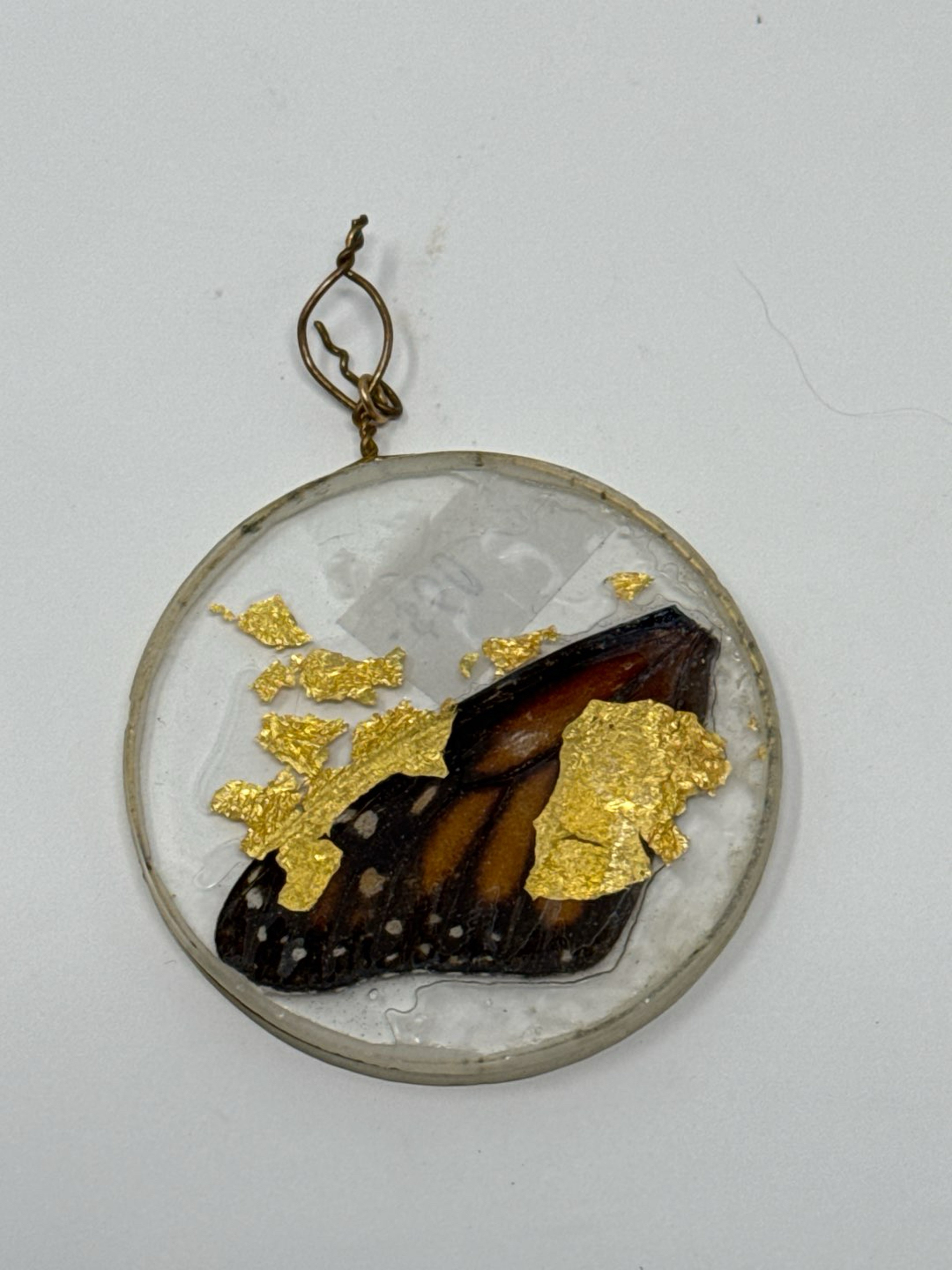 Preview pic of Yano glass pendant