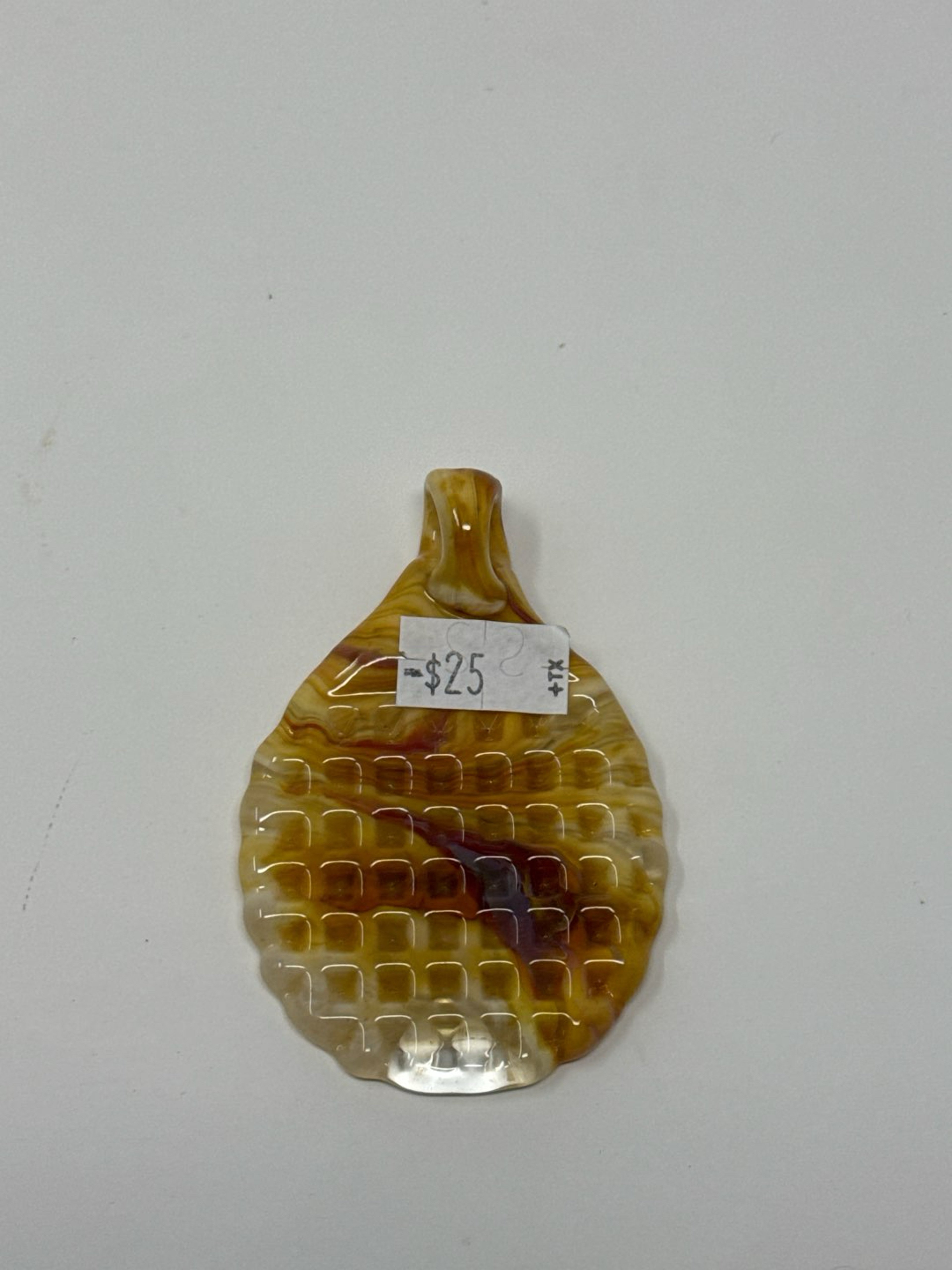 Preview pic of Yano glass waffle imprint pendant