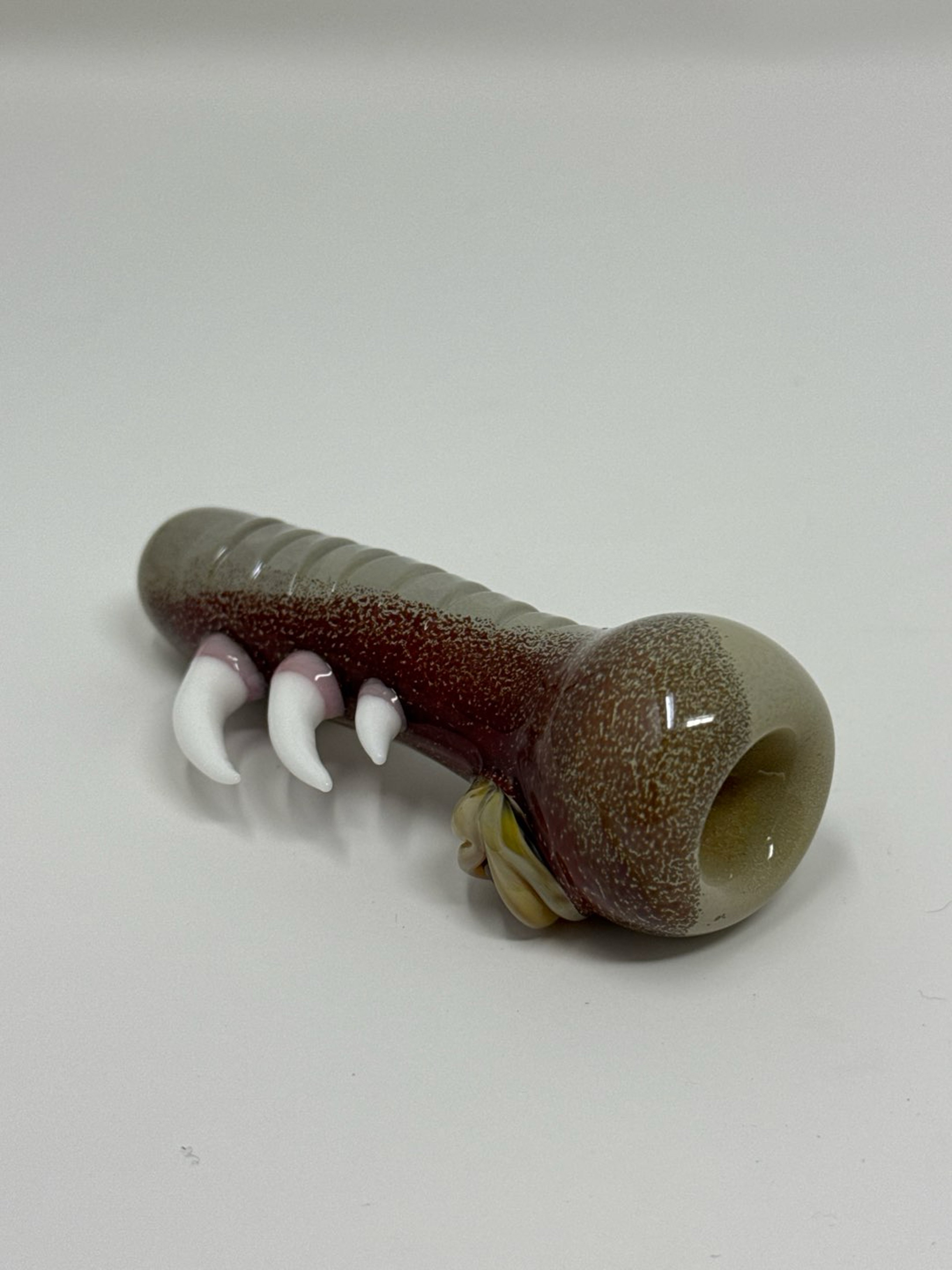 Kyru glass chillin image 0