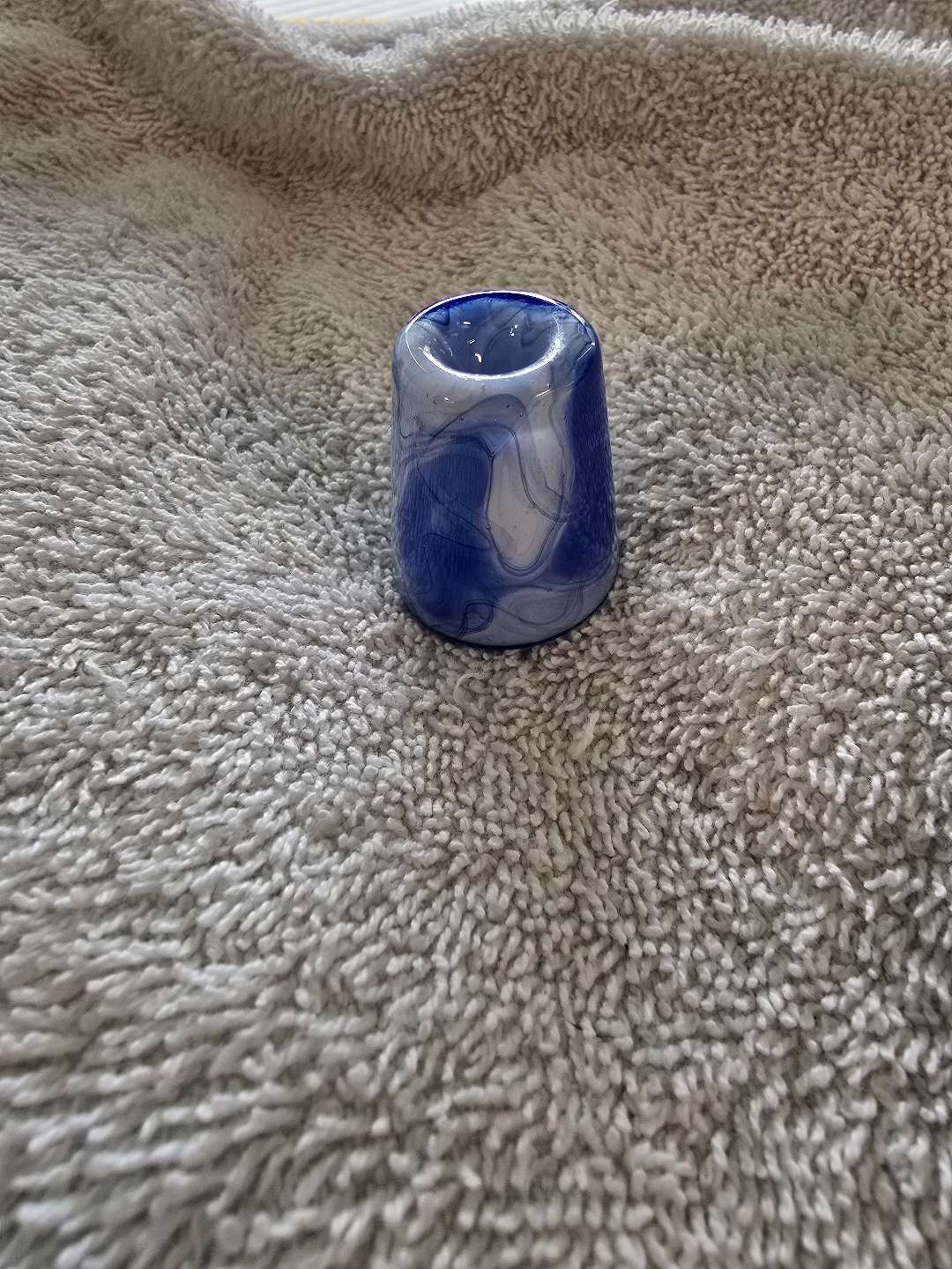 Preview pic of Scomomoanet marble/accessory stand