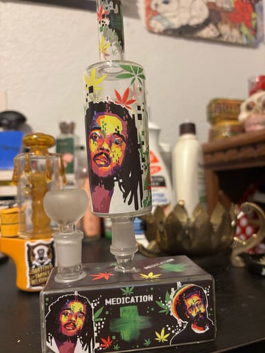 Preview pic of Rasta Bong