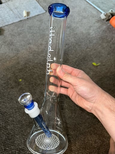 Preview pic of Sea Blue 15” 45mm beaker