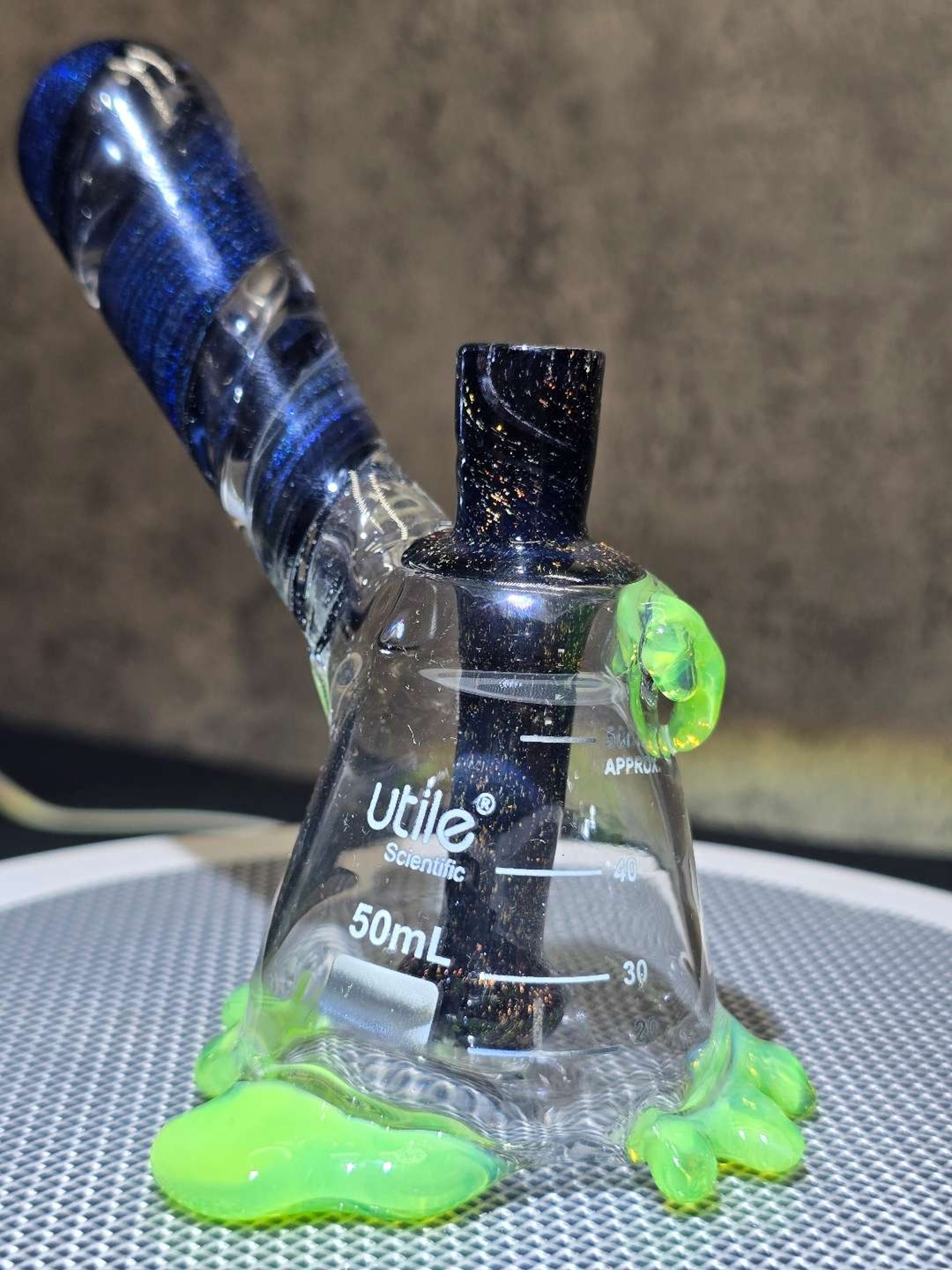 Mini bioreactor with dicro and slime image 0