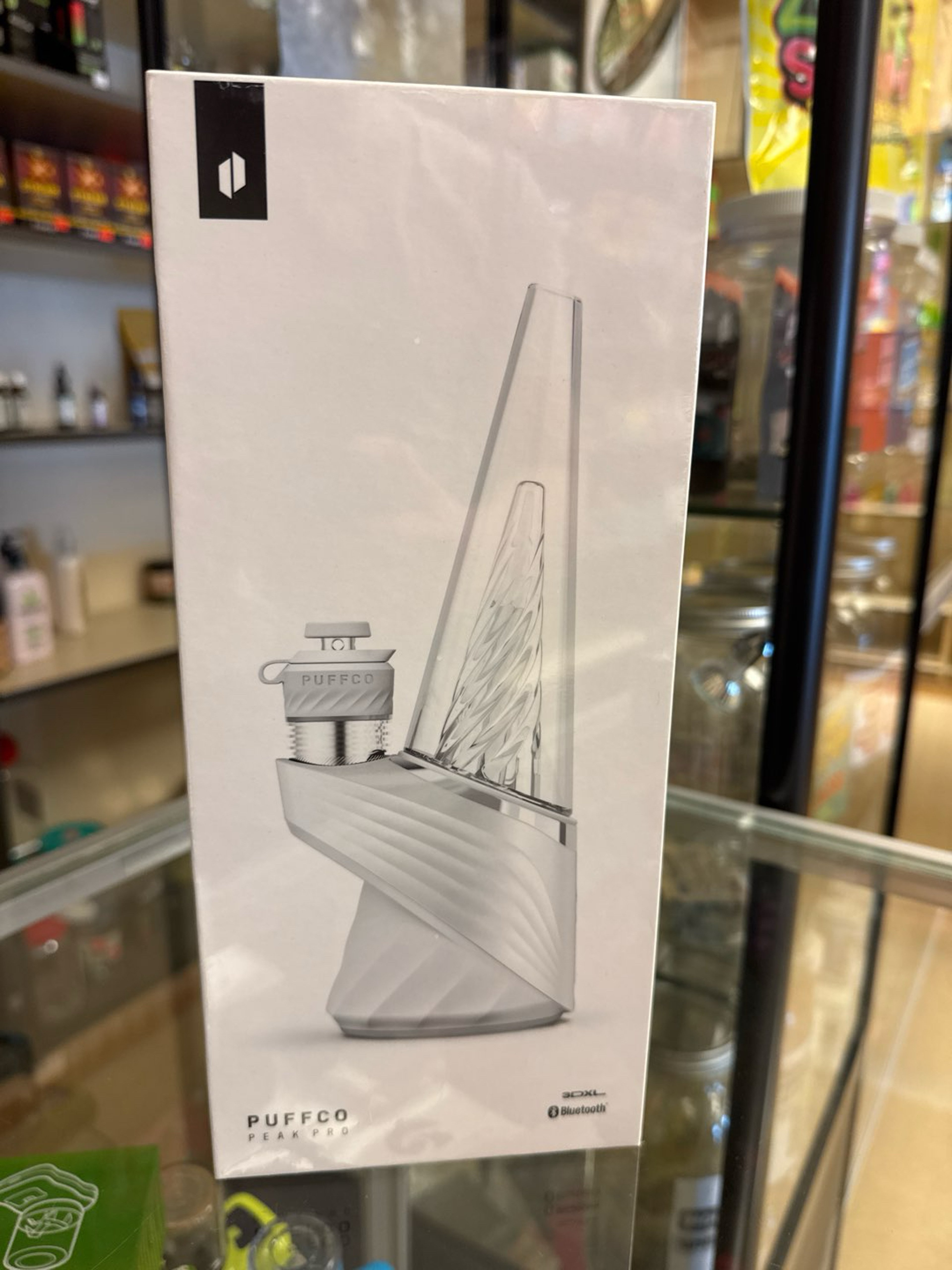 Preview pic of Puffco Peak Pro 3DXL Pearl