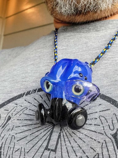 Preview pic of Kerby Glass pendant, dope collab