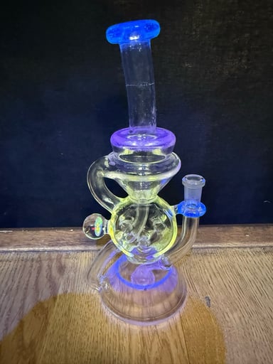Preview pic of A1GLASS SWISSCYCLER UV (BLUE PINK YELLOW PINK (top to bottom))
