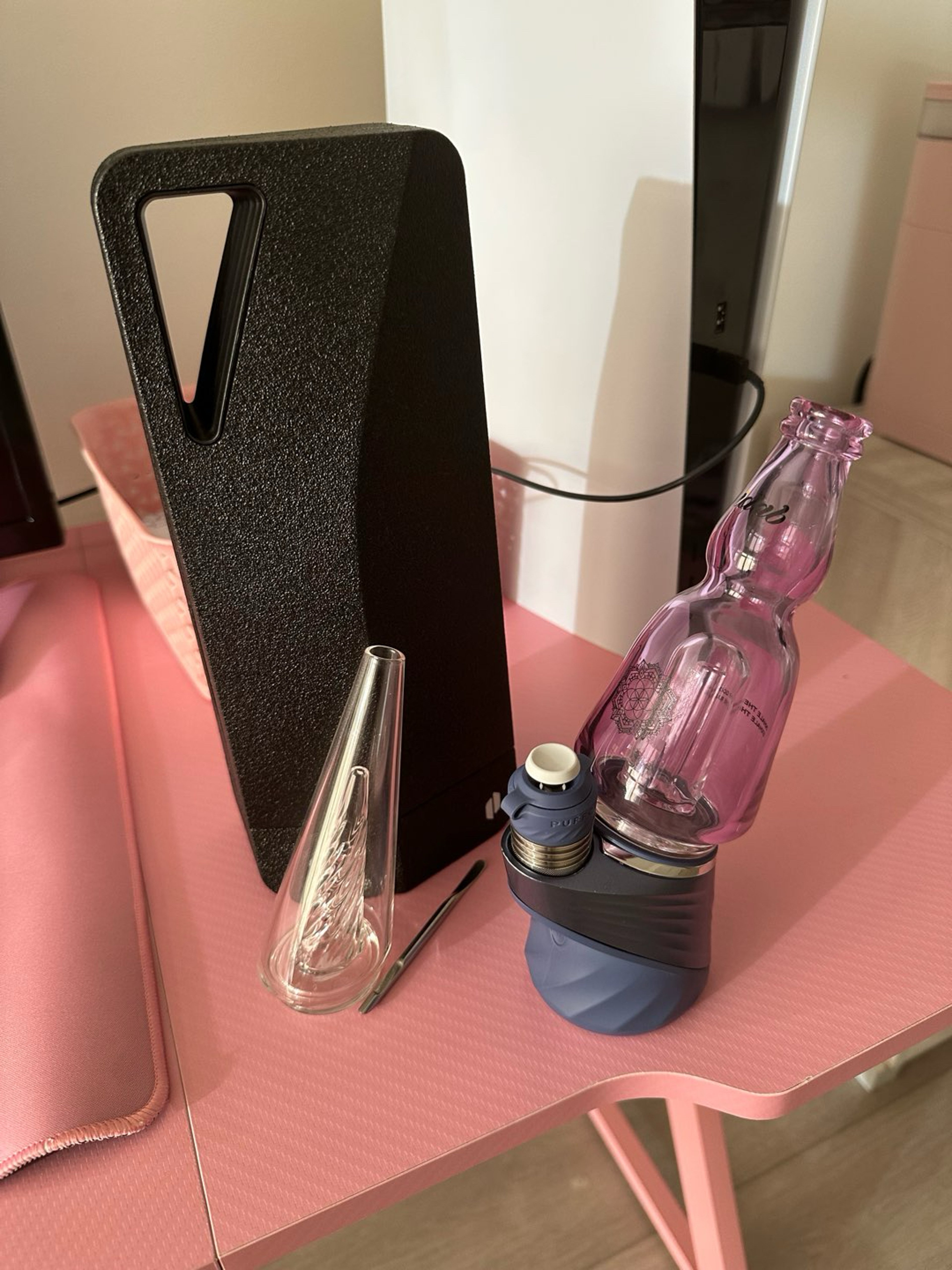 Preview pic of Puffco Peak Pro Storm Edition
