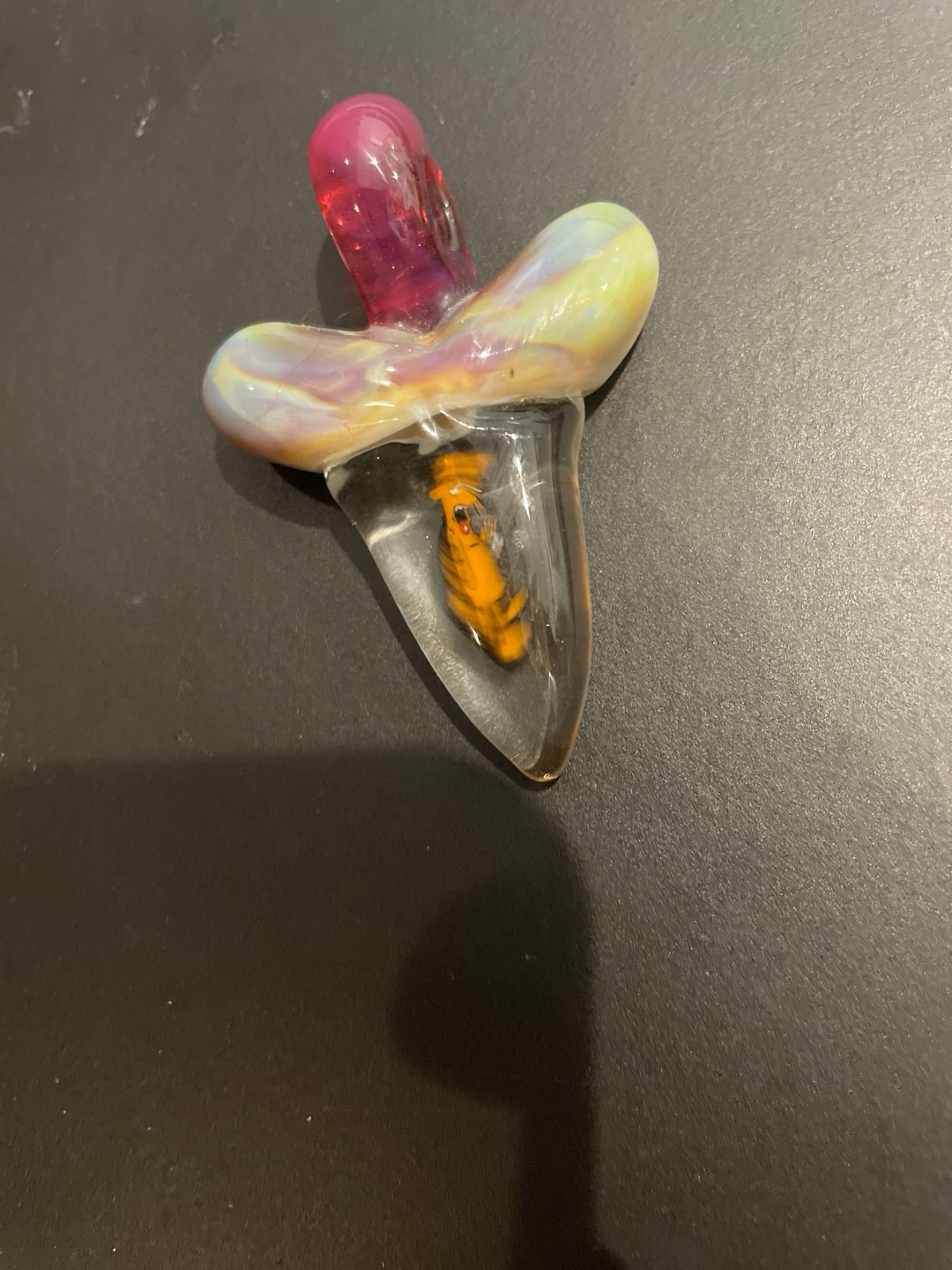 Preview pic of GZ1 x glassactionhero shark tooth pendant