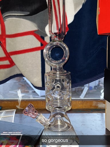 Preview pic of 2 Foot Bong