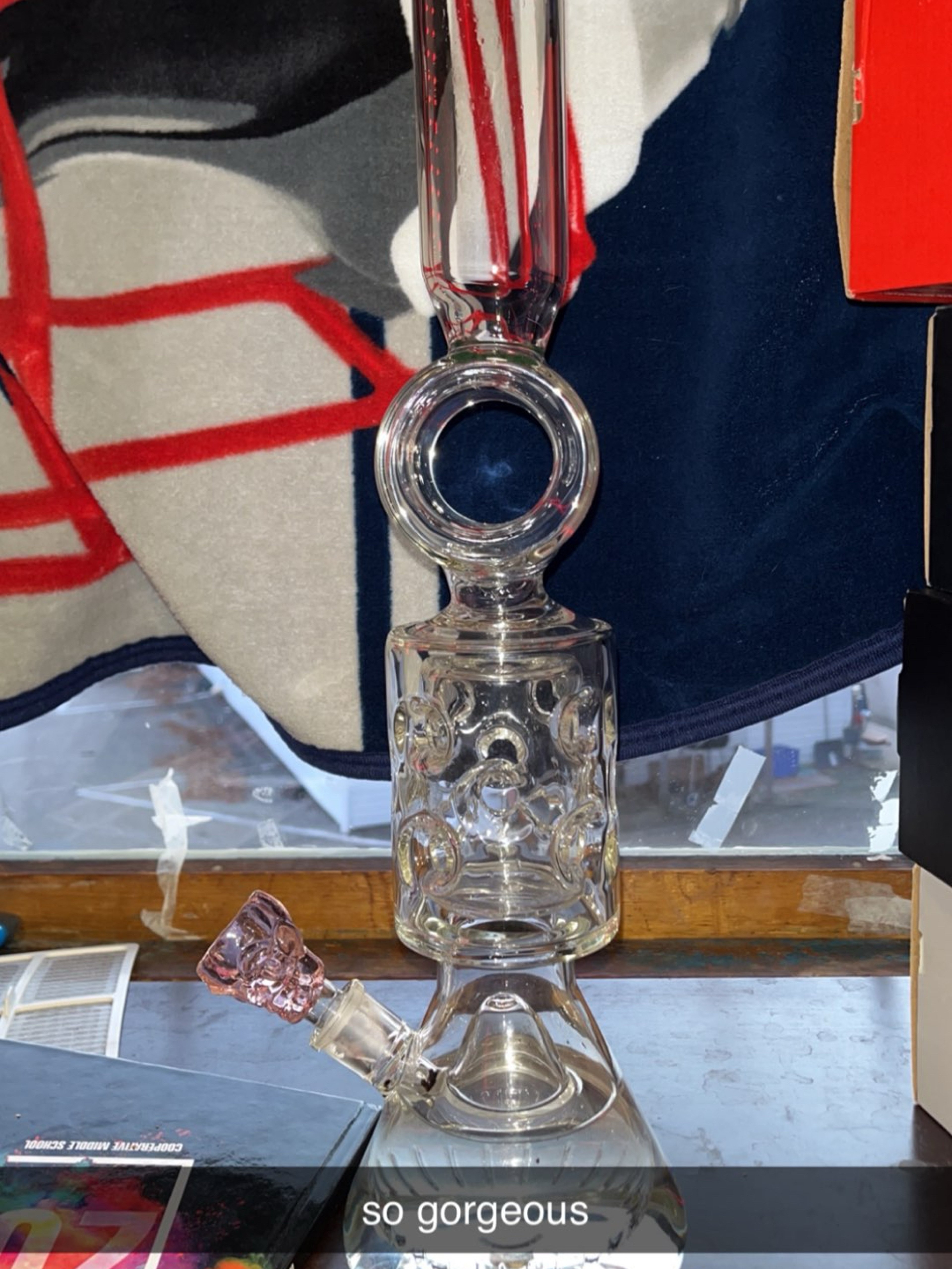 Preview pic of 2 Foot Bong