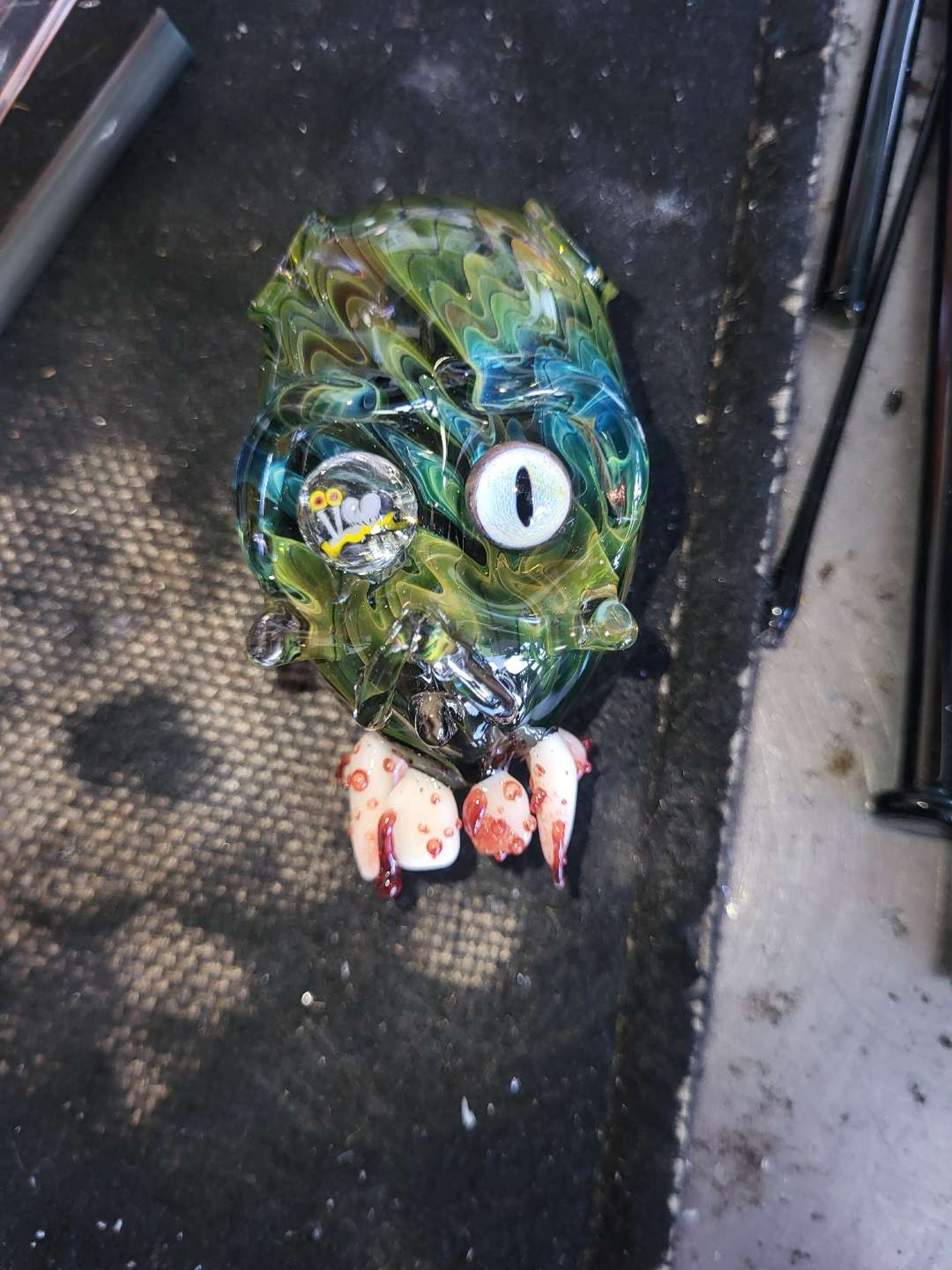 Preview pic of Skull pendant