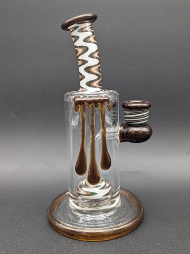 Preview pic of UZZI GLASS WIG WAG DAB RIG W/ DRIP