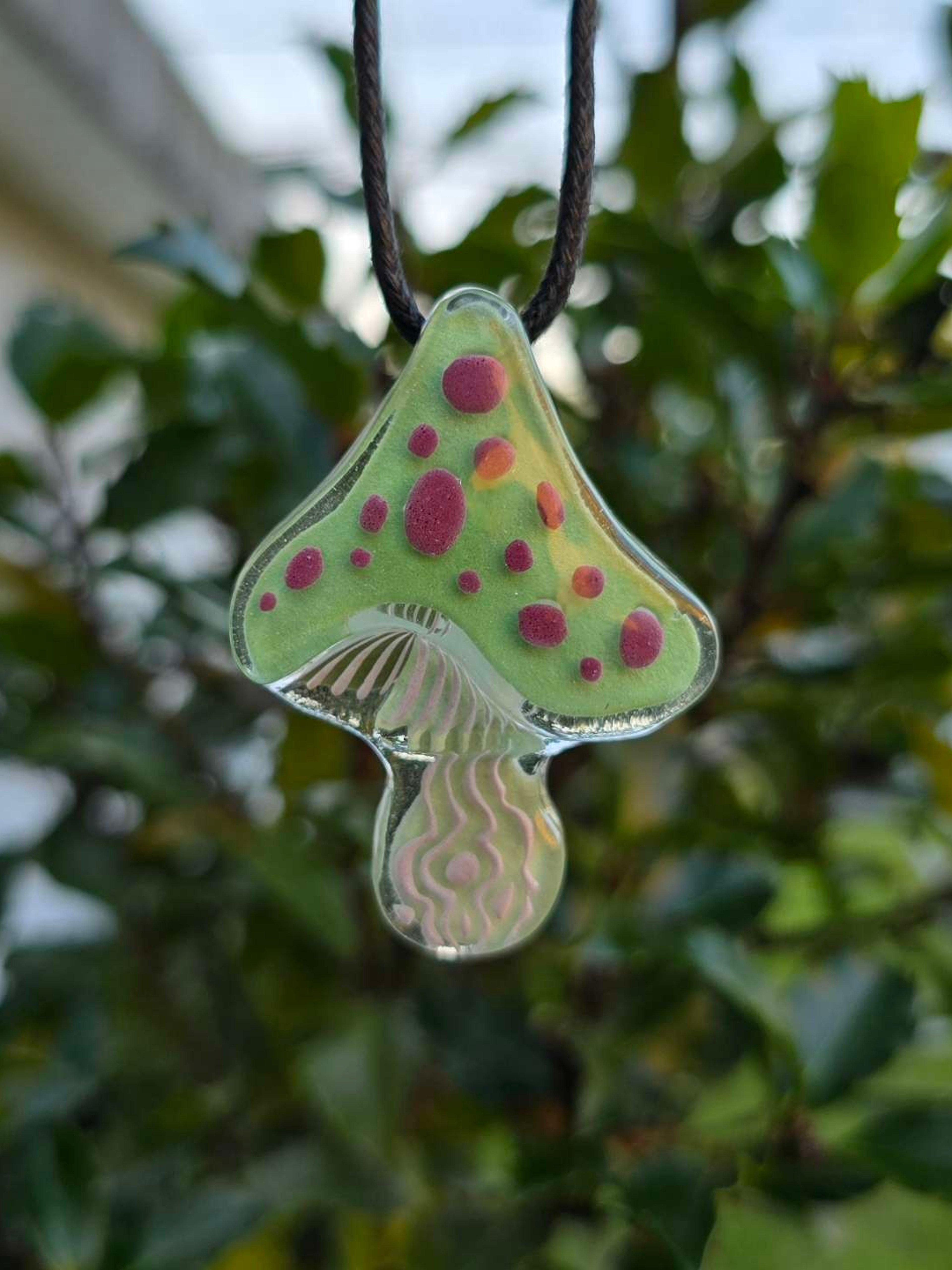 Preview pic of Glow UV Mushroom Layered Glow Pendant