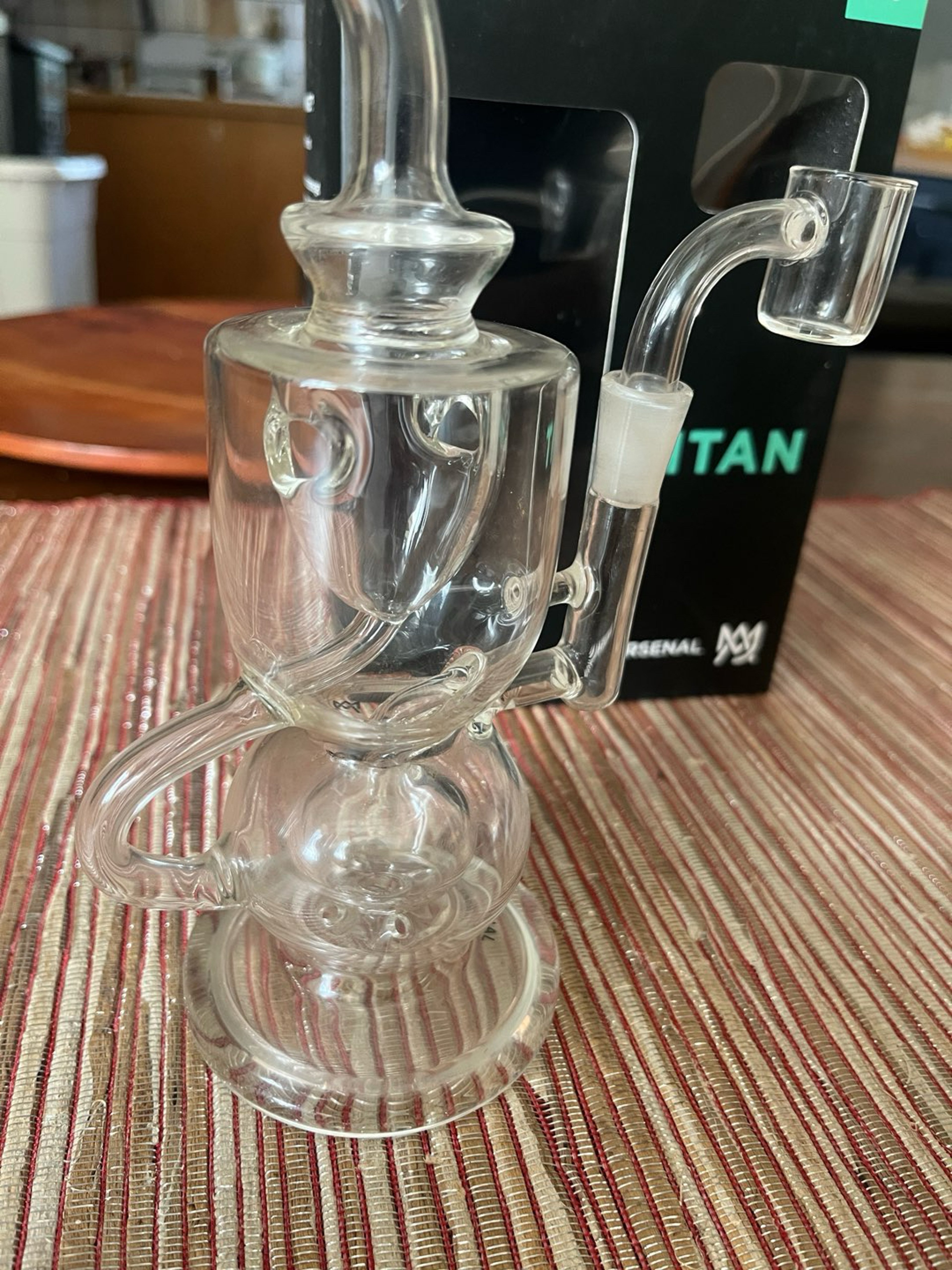 Preview pic of MJ Arsenal Titan XL Rig with New Nail