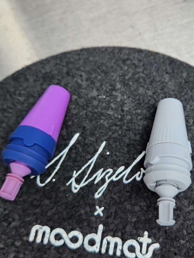 Preview pic of Puffco peak travel glass replacement mouthpiece + valve