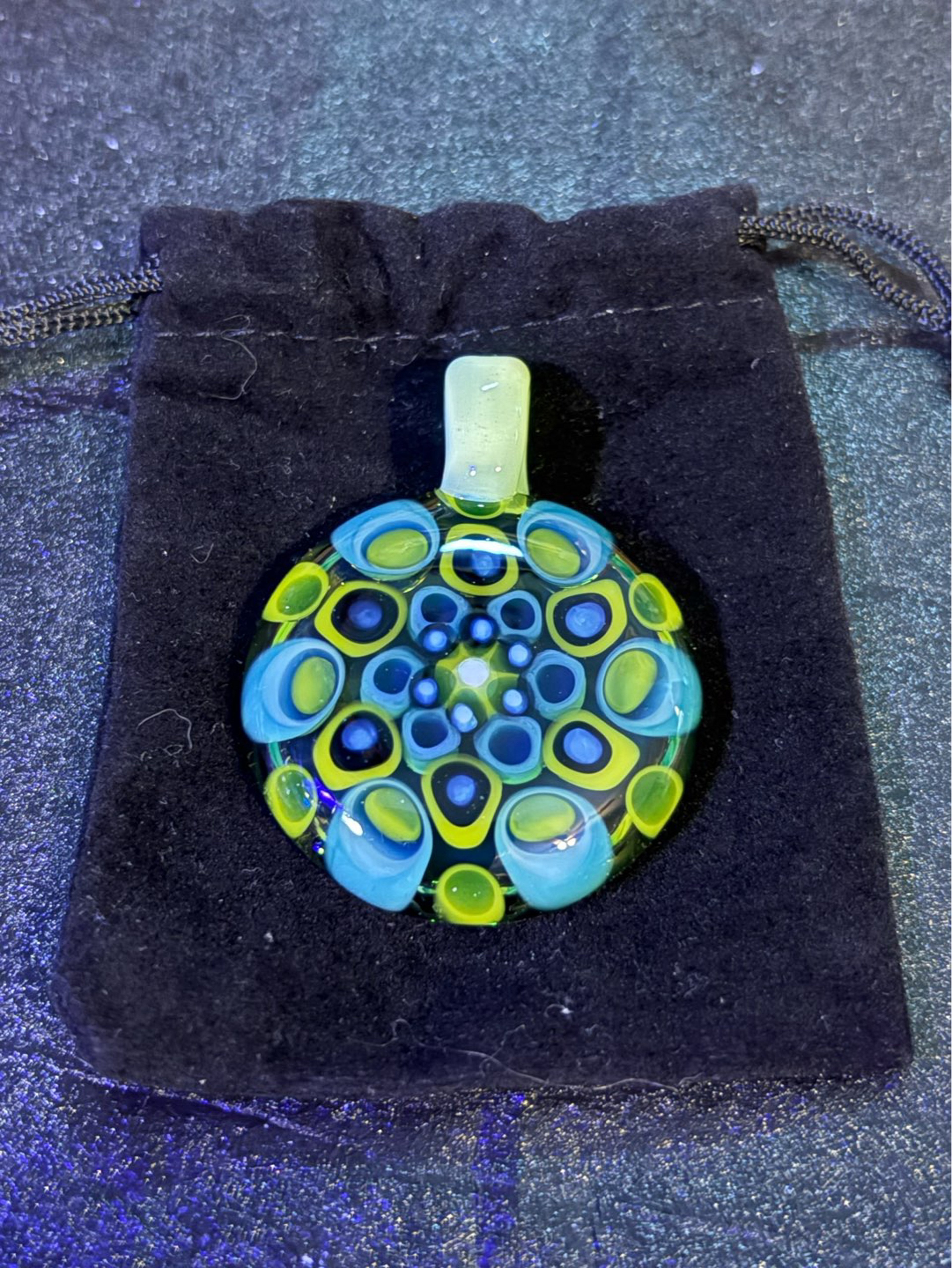 Preview pic of Dot Stack Pendant