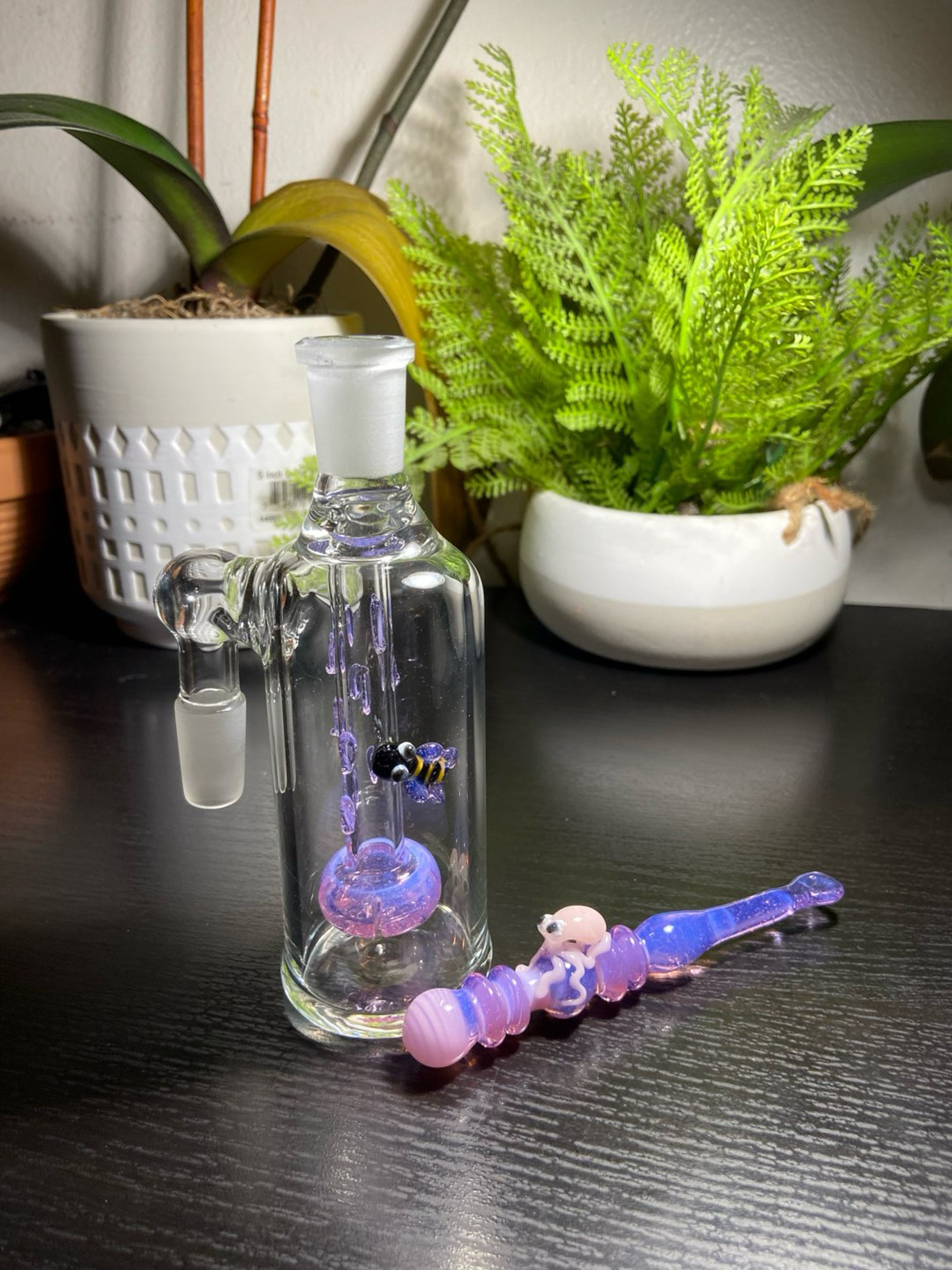 Preview pic of 14mm—90 degree Bee Glass ash catcher + Glass dabber Tool