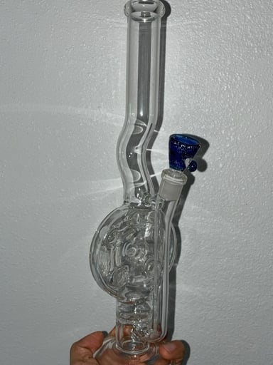 Preview pic of 13inch custom swiss w/14mm-3hole slide 🔥by atreyuglass