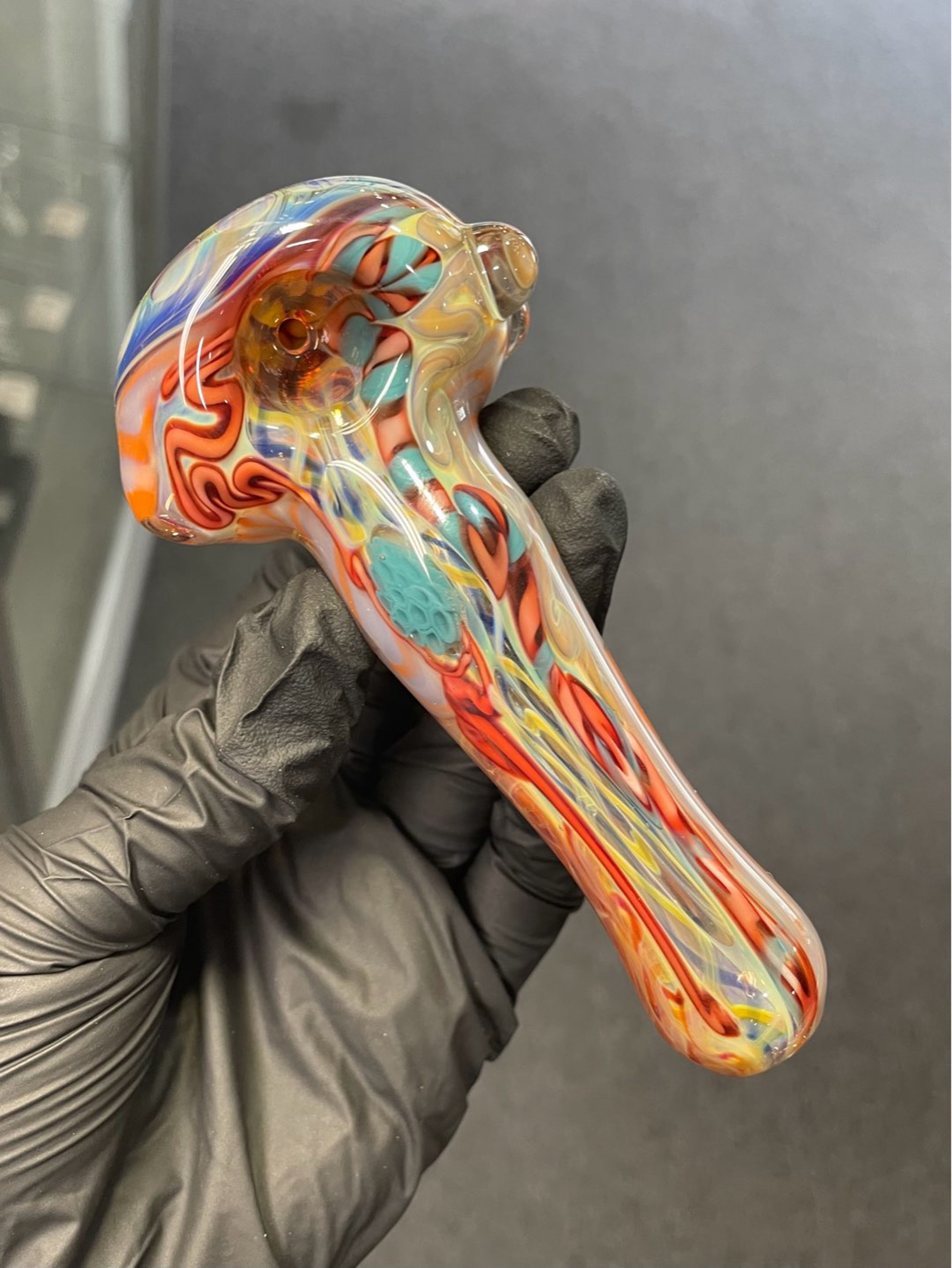 Preview pic of Local Honey Honeycomb Pipe