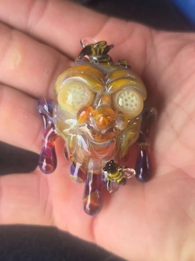 Preview pic of Kaleb Folck amber purple honey 🐝 drip